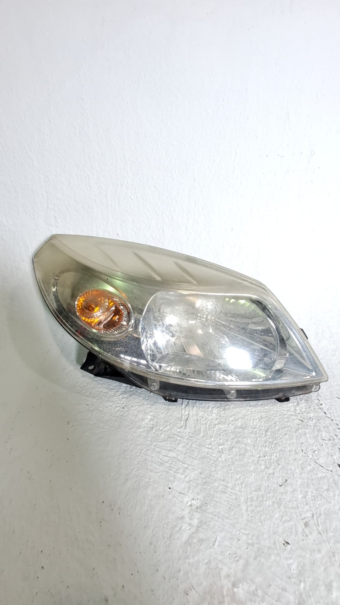 Recambio DACIA SANDERO ref. 8200733877