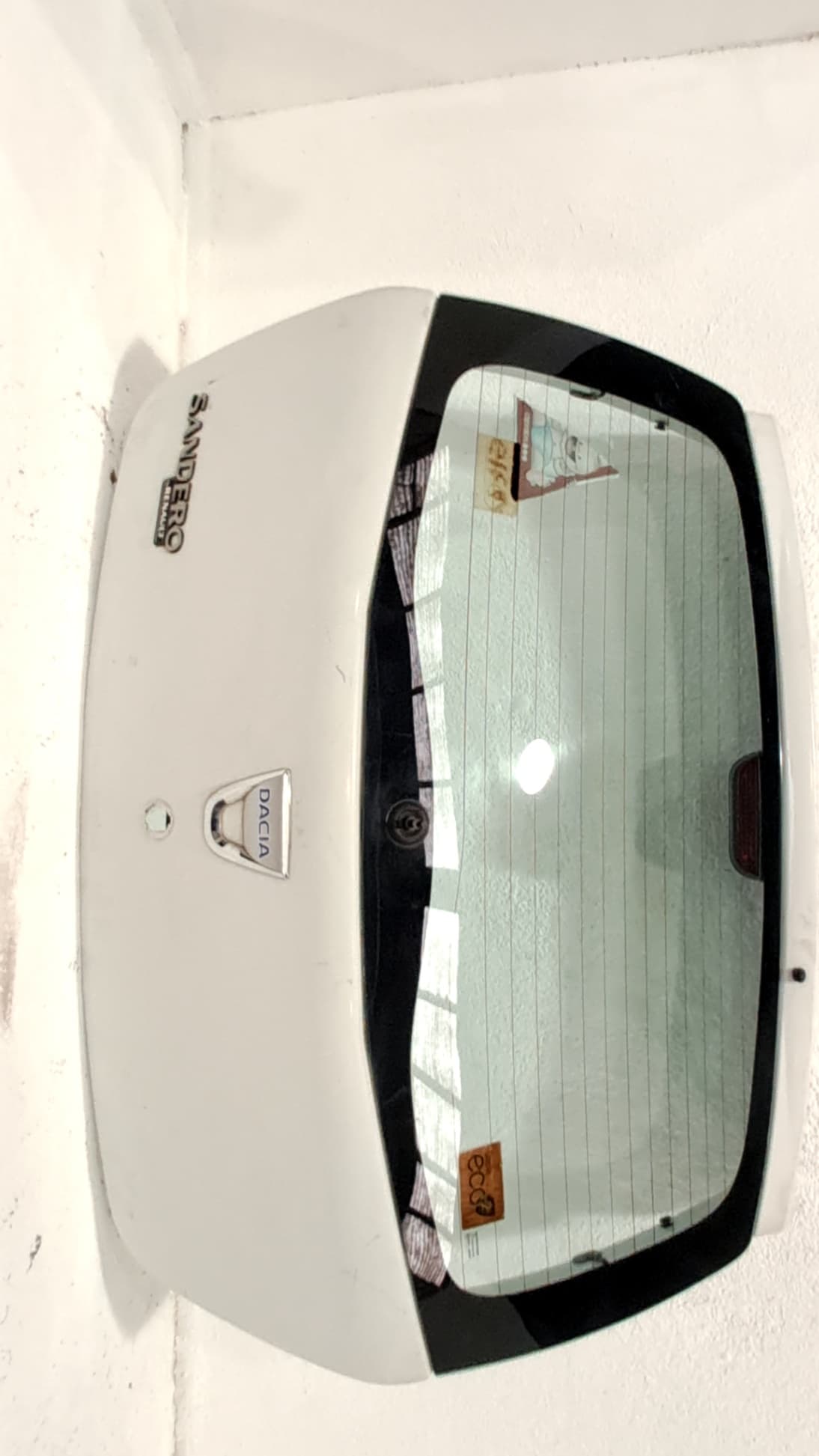 Porton trasero DACIA SANDERO 3