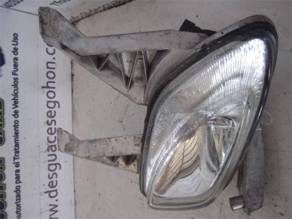 Faro antiniebla derecho LANCIA YPSILON (101) 2
