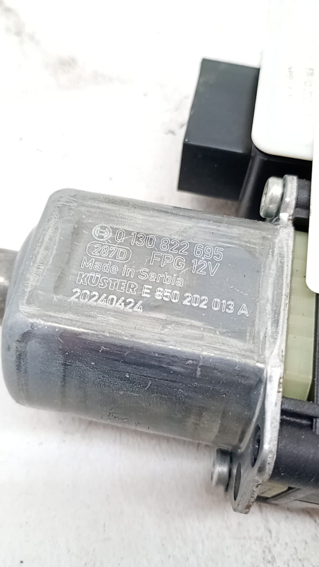 Elevalunas trasero izquierdo SKODA KAMIQ (NW4)