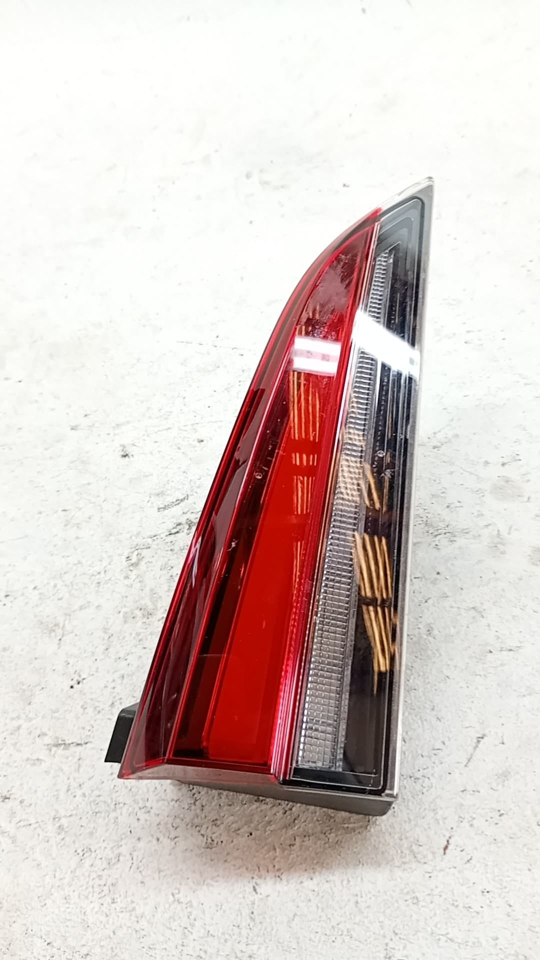 Recambio SKODA KAMIQ (NW4) ref. 658945307A 4