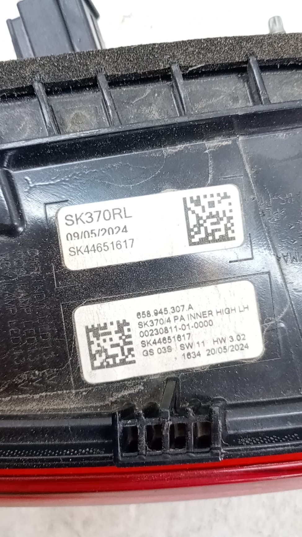 Recambio SKODA KAMIQ (NW4) ref. 658945307A