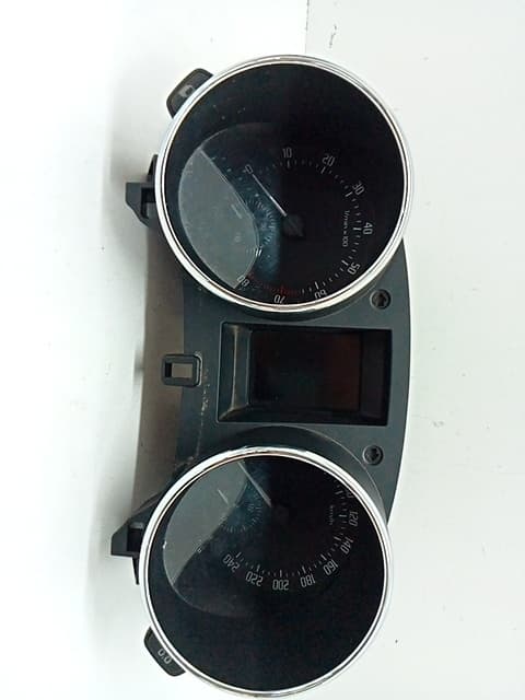 Cuadro instrumentos SKODA YETI