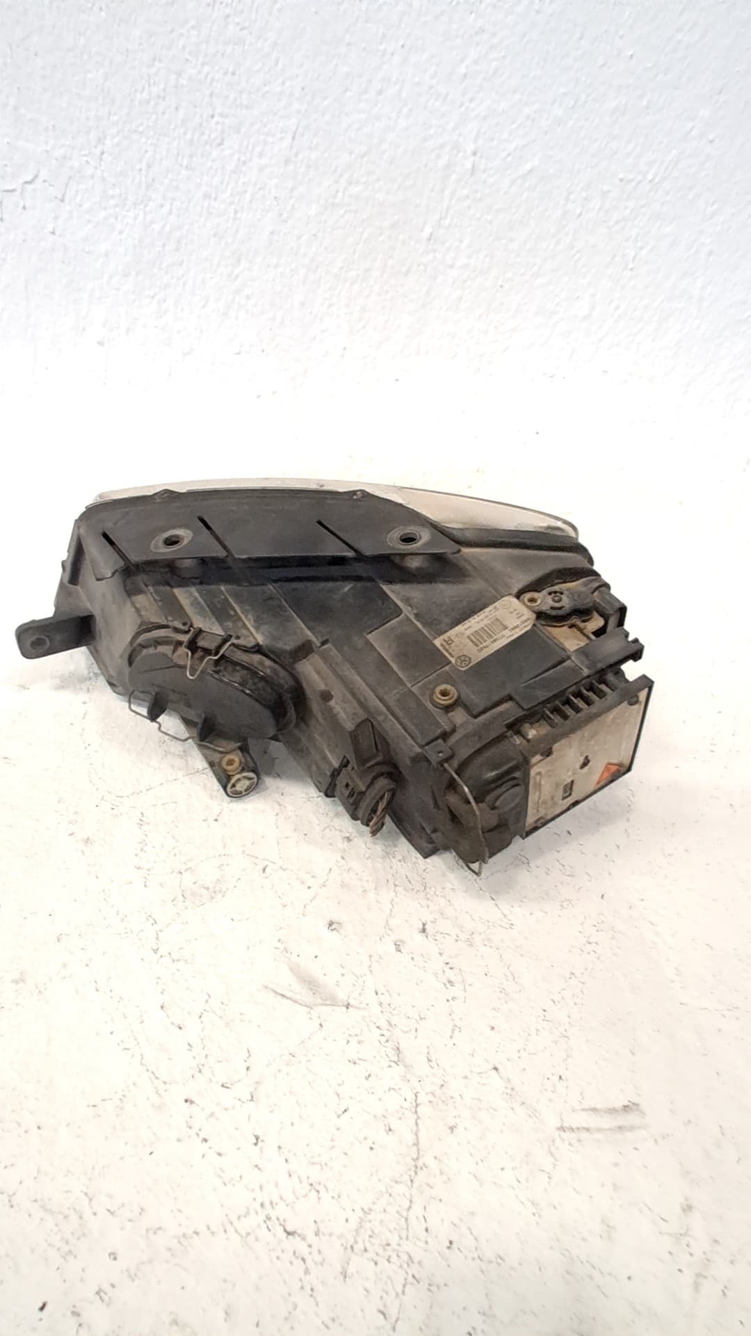 Faro derecho VOLKSWAGEN PASSAT B6 (3C2) 2