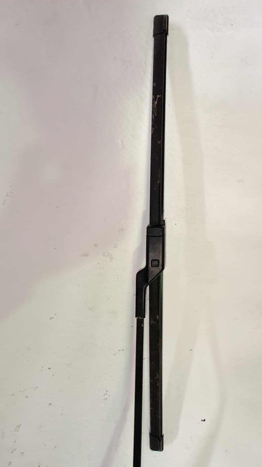 Brazo limpia delantero derecho OPEL ZAFIRA B 2