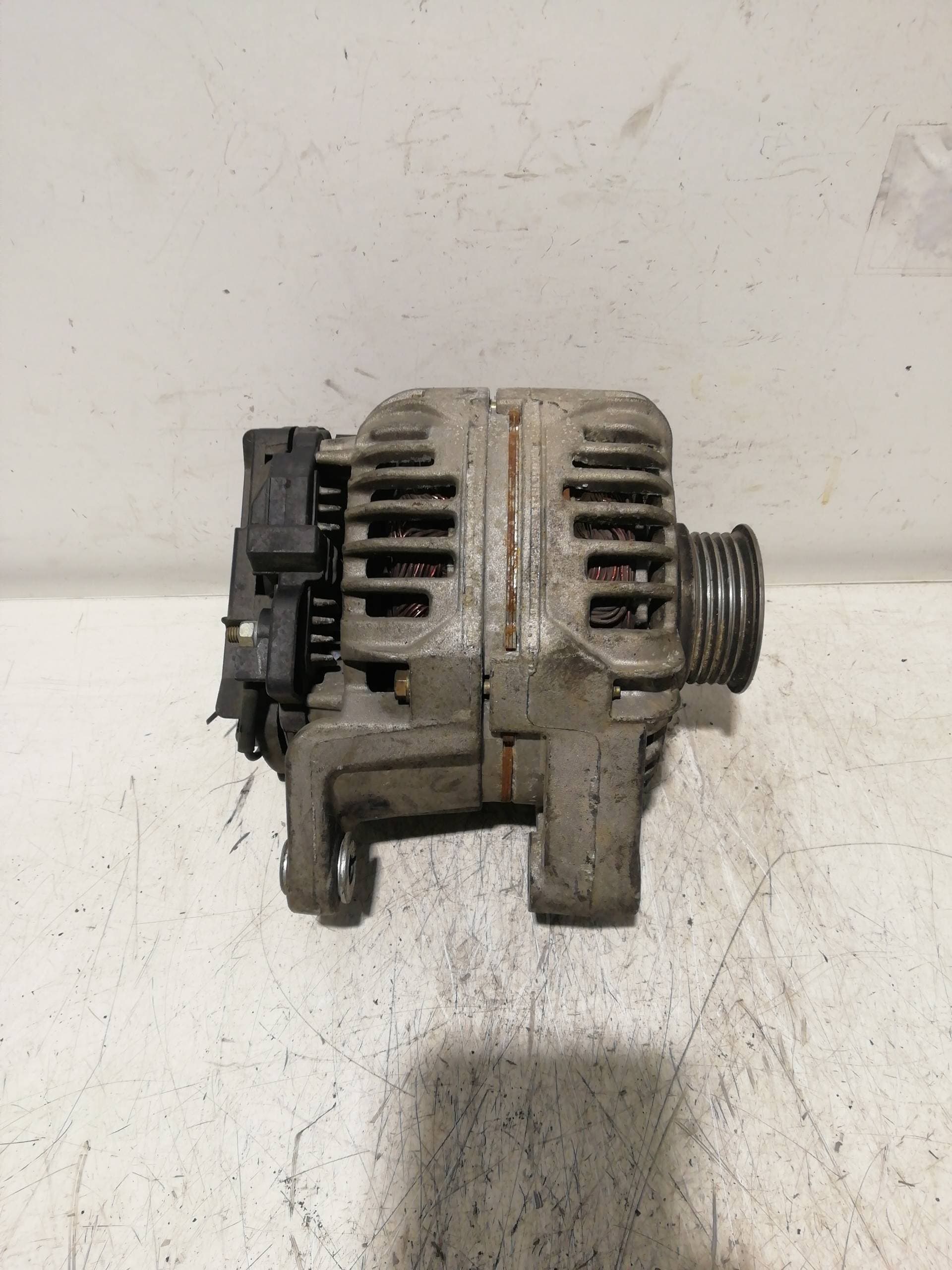 Alternador OPEL CORSA C 4