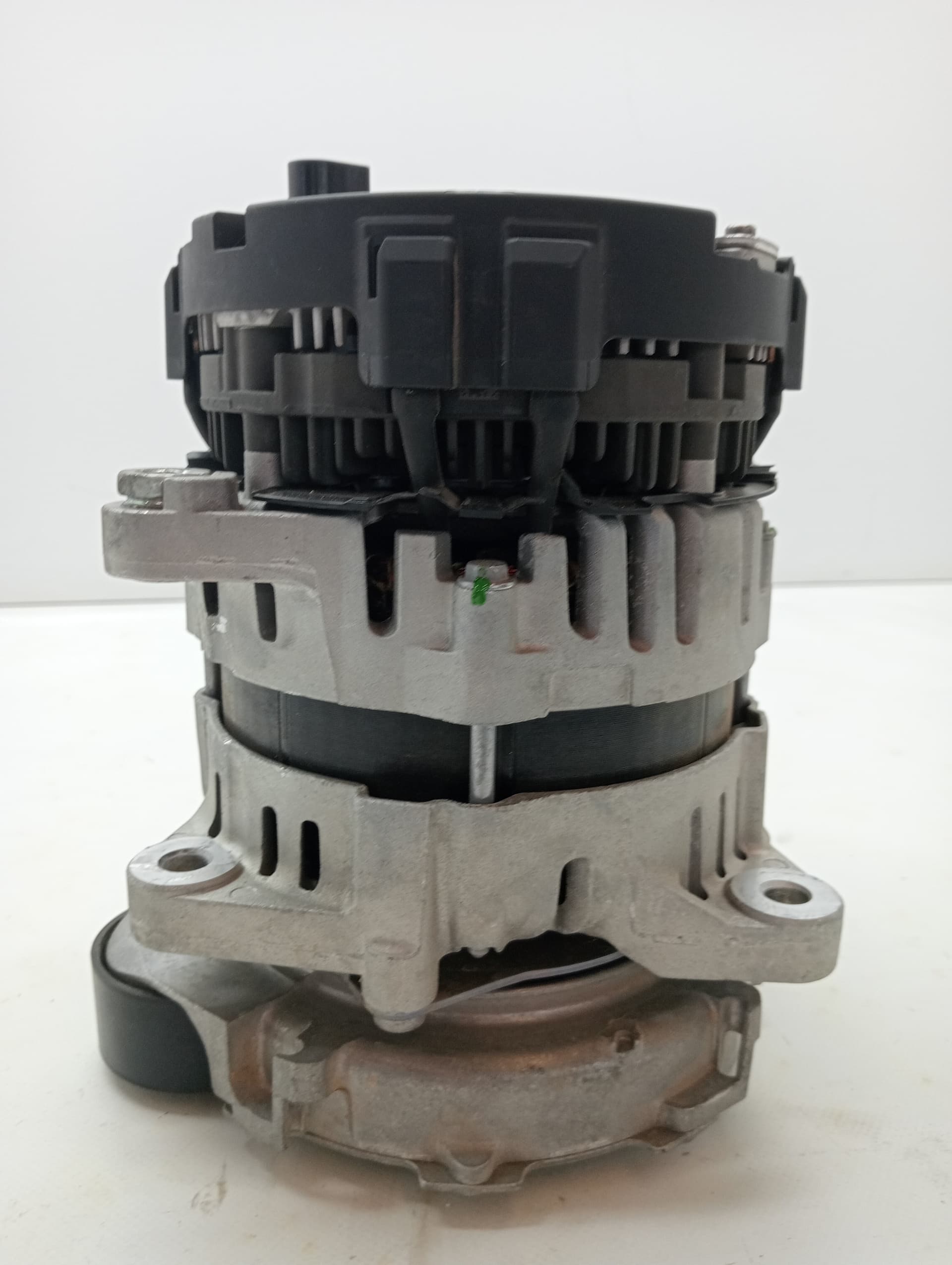 Alternador KIA XCEED