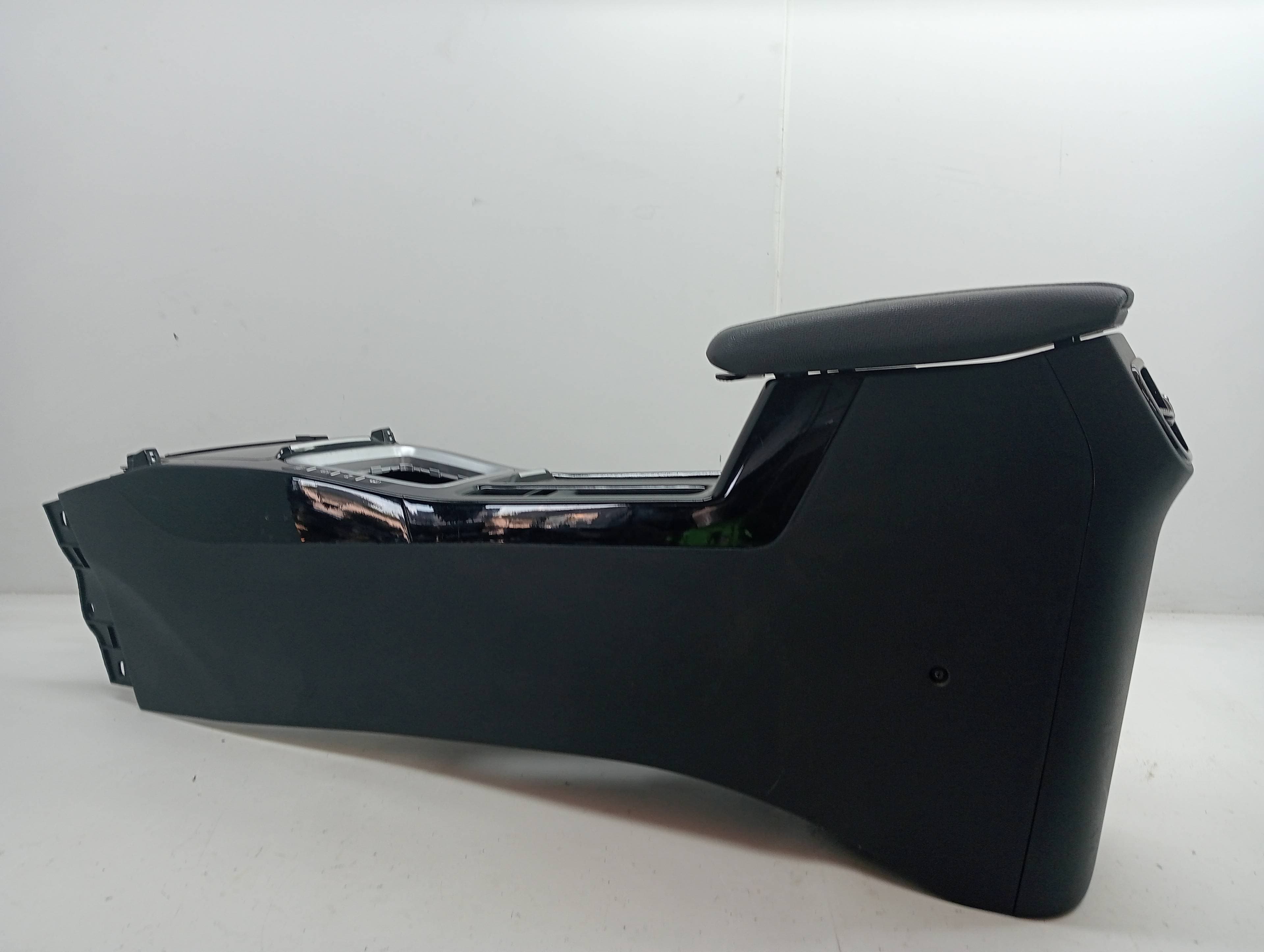 Consola central KIA XCEED