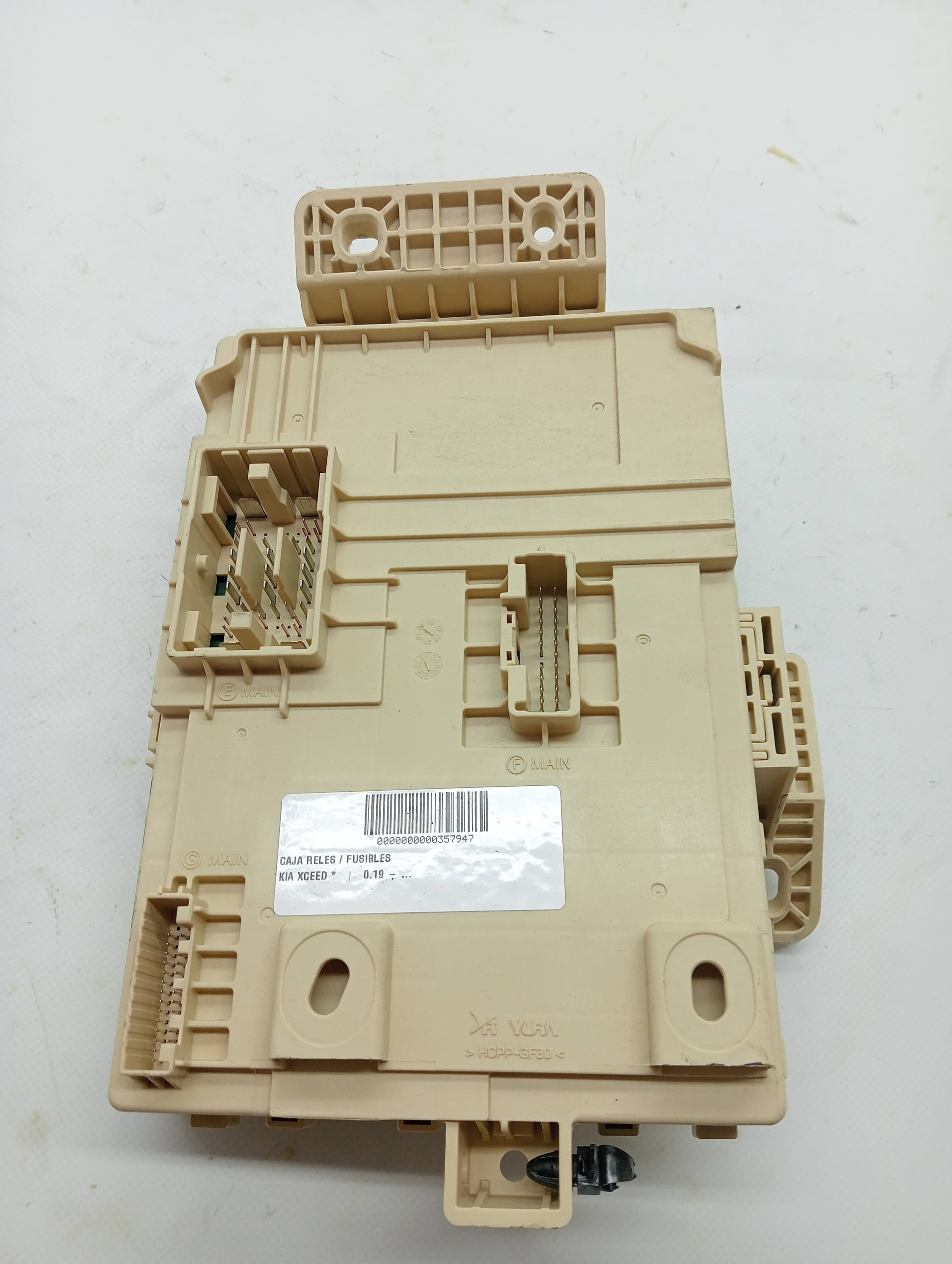 Caja reles / fusibles KIA XCEED 3