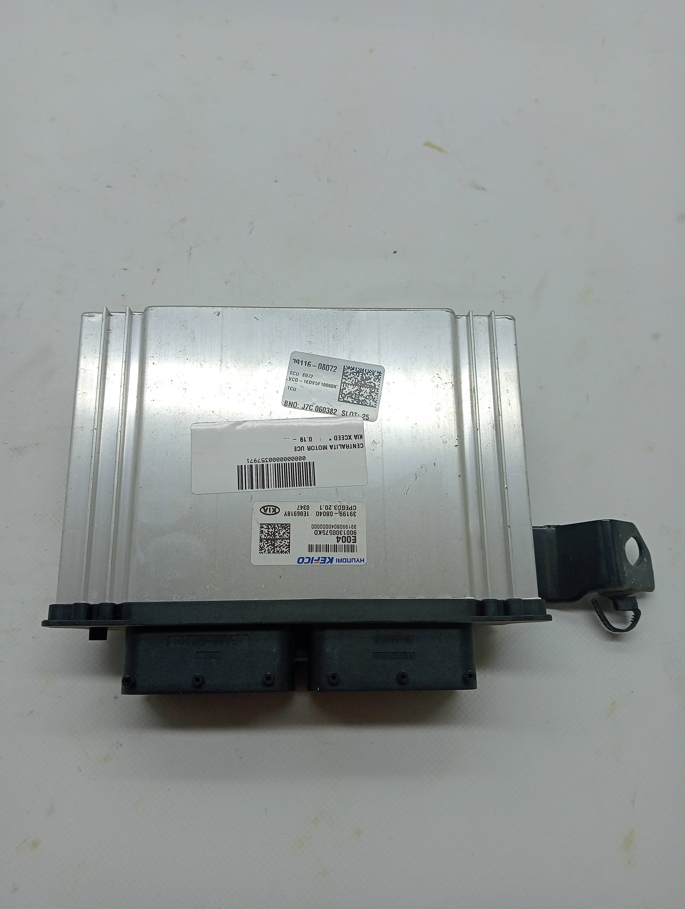 Centralita motor uce KIA XCEED 4