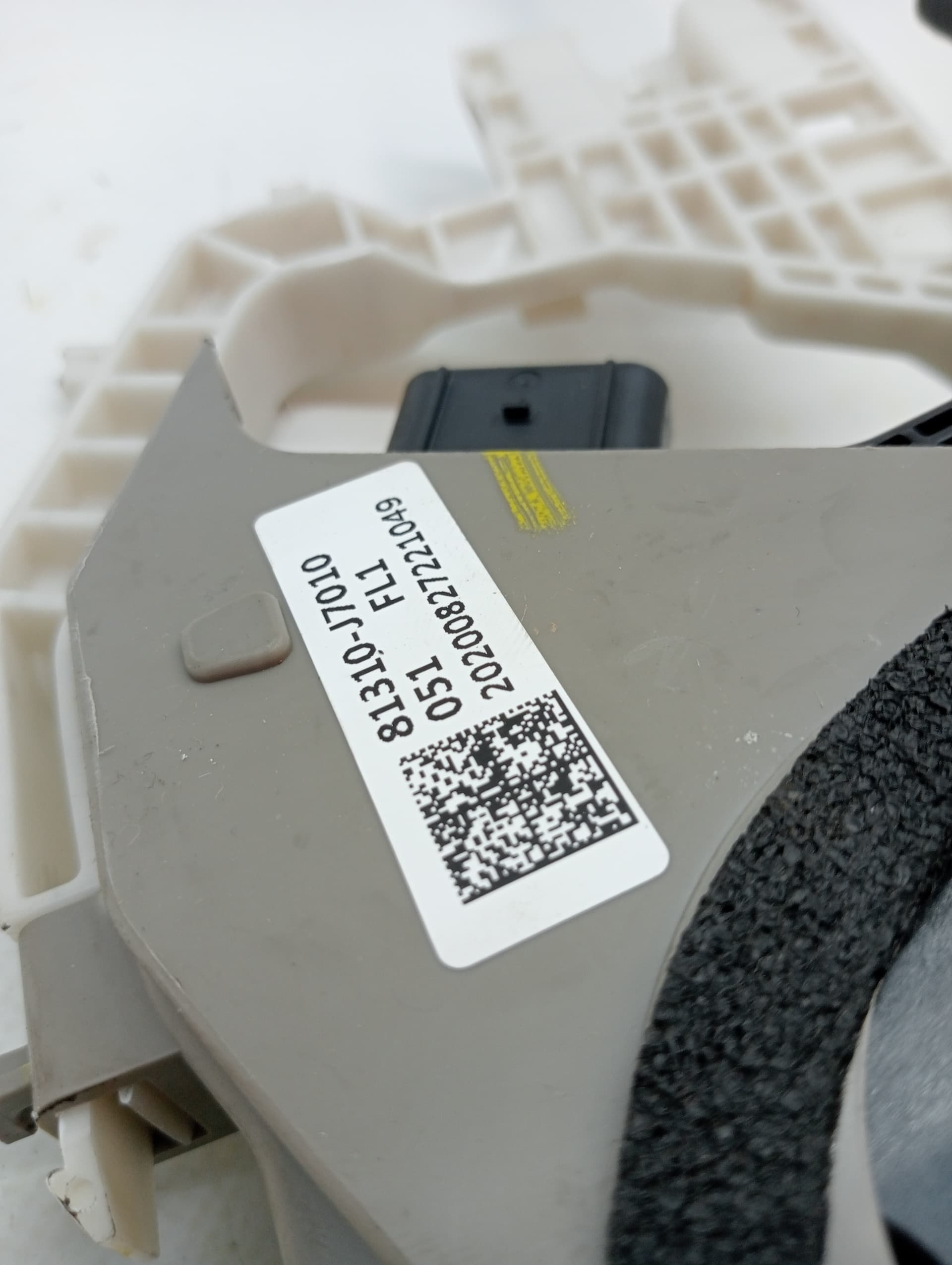 Cerradura puerta delantera izquierda KIA XCEED 2