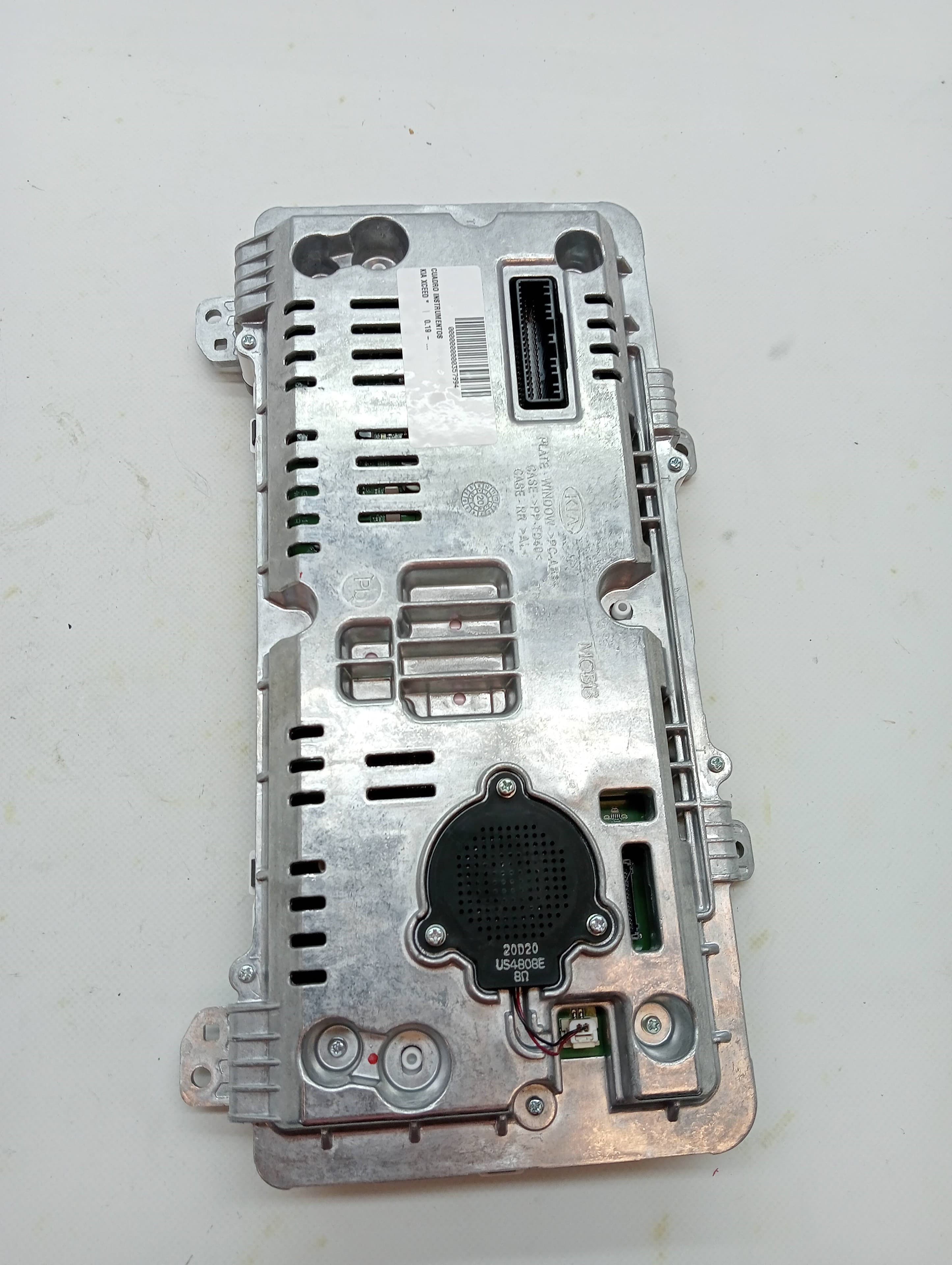 Cuadro instrumentos KIA XCEED 3