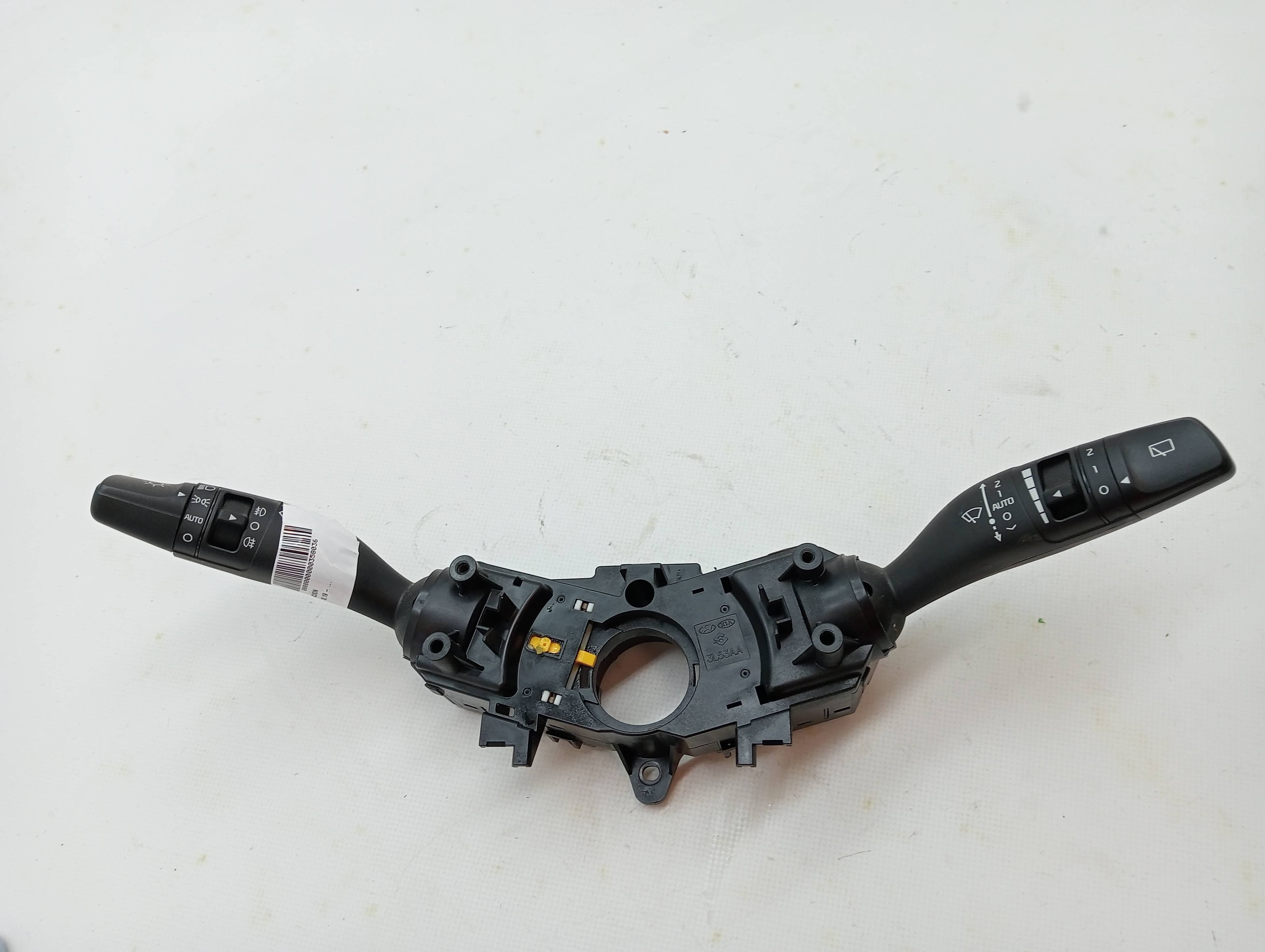 Mando multifuncion KIA XCEED 3