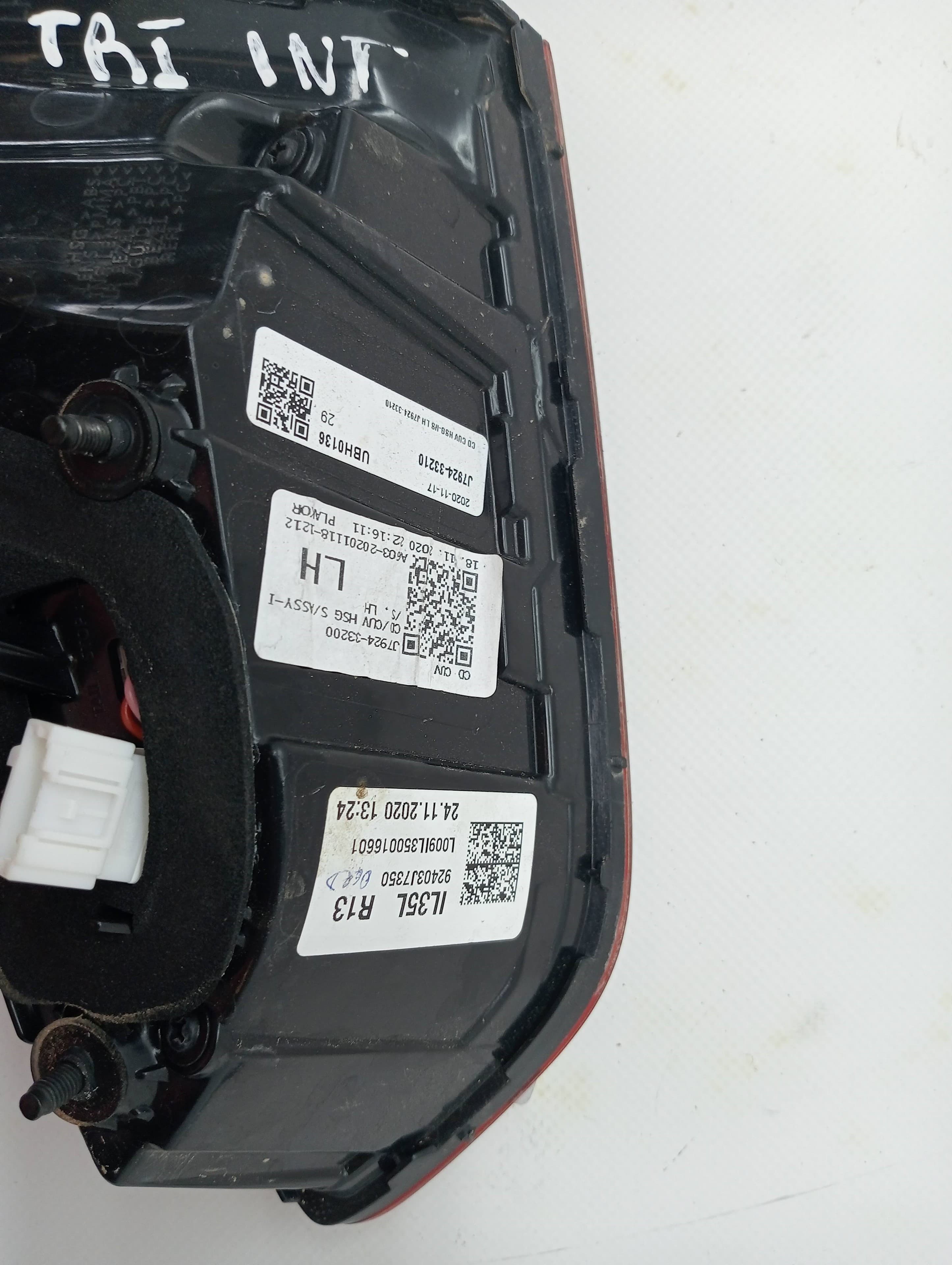 Piloto trasero izquierdo interior KIA XCEED 2