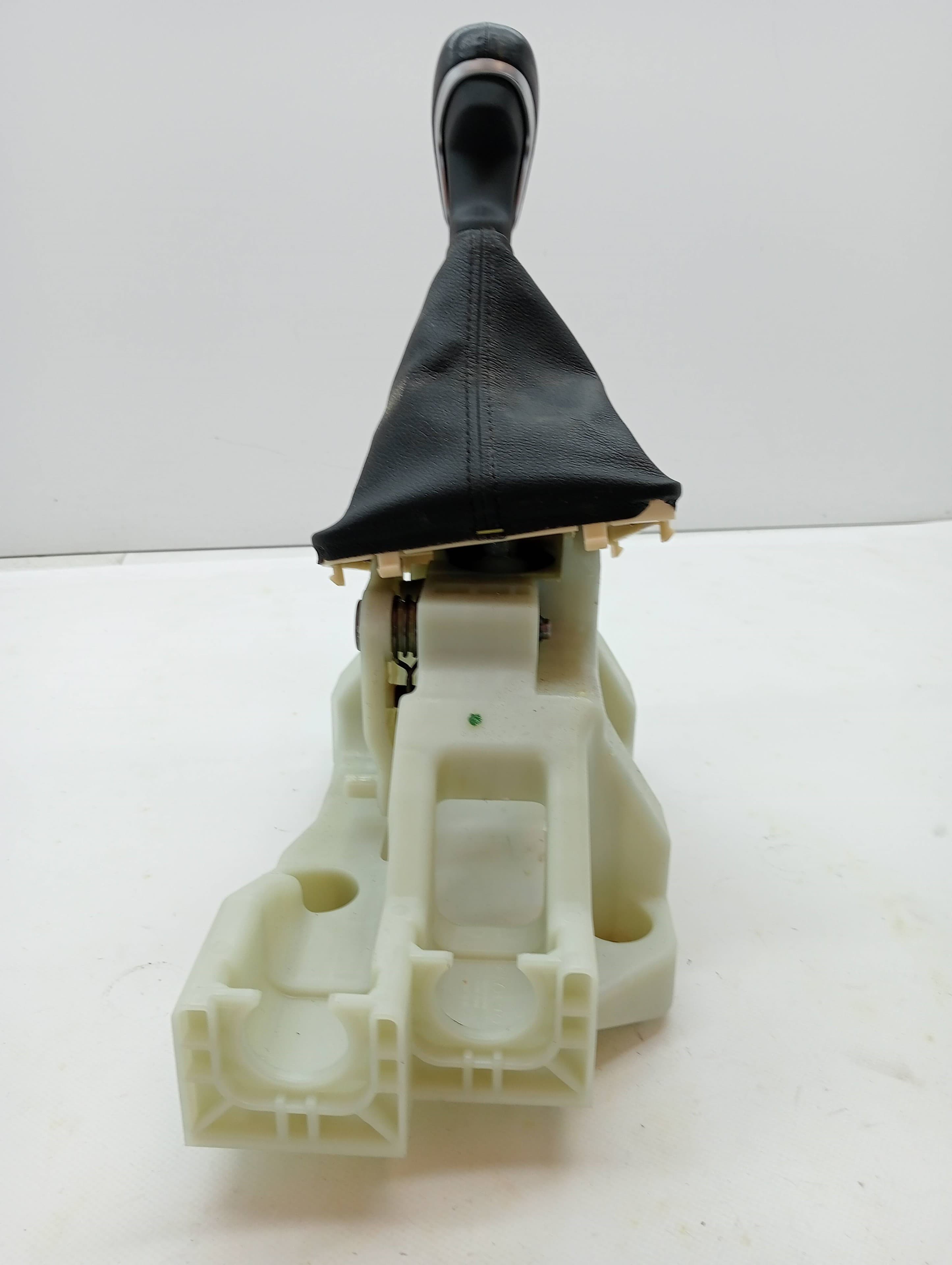 Palanca cambio KIA XCEED 2