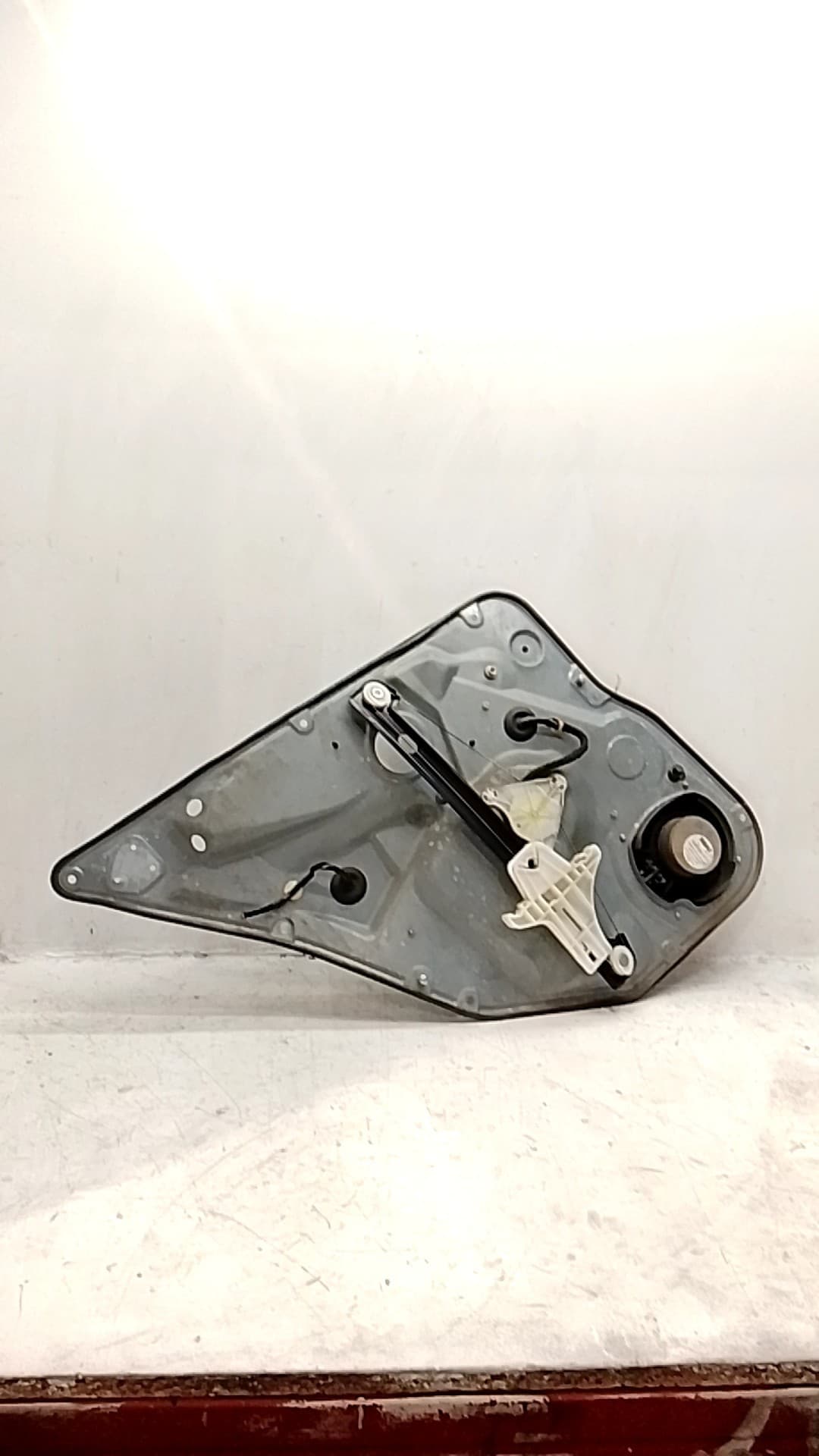 Elevalunas trasero derecho SEAT IBIZA (6L1)