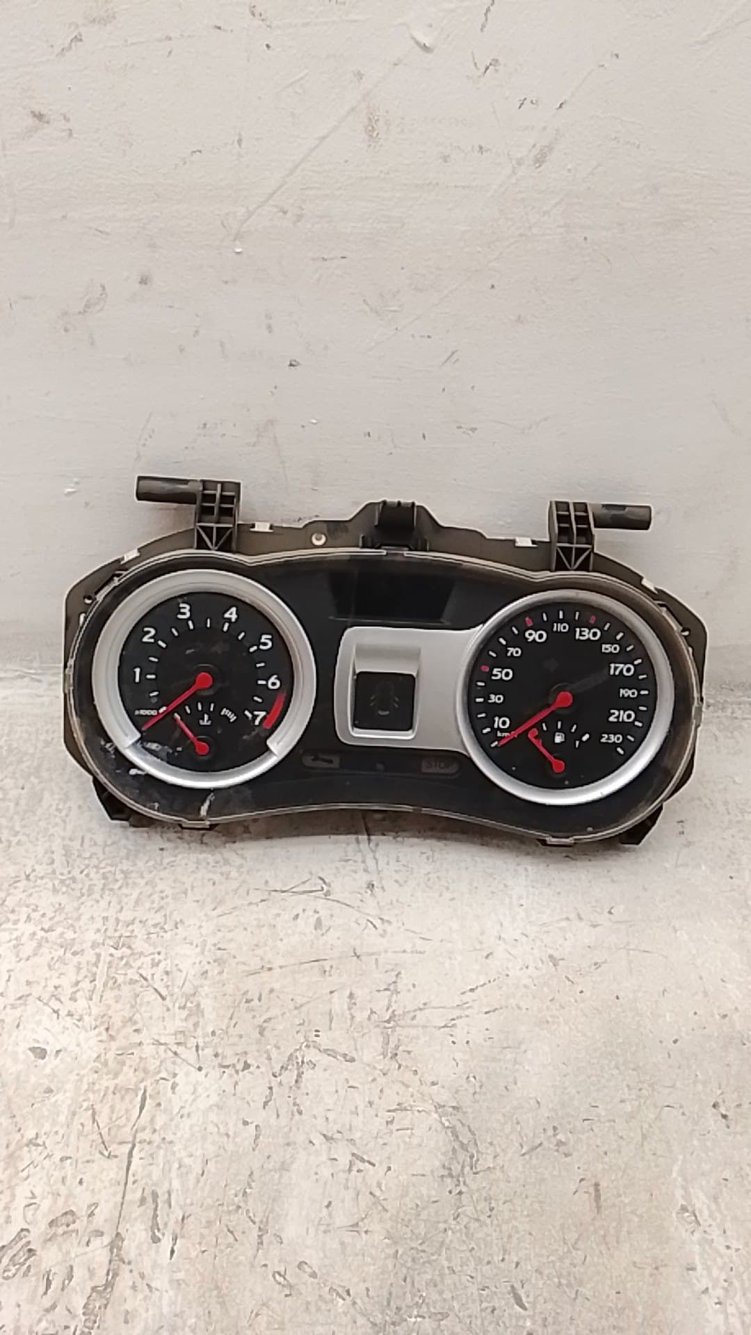 Cuadro instrumentos RENAULT CLIO III 4
