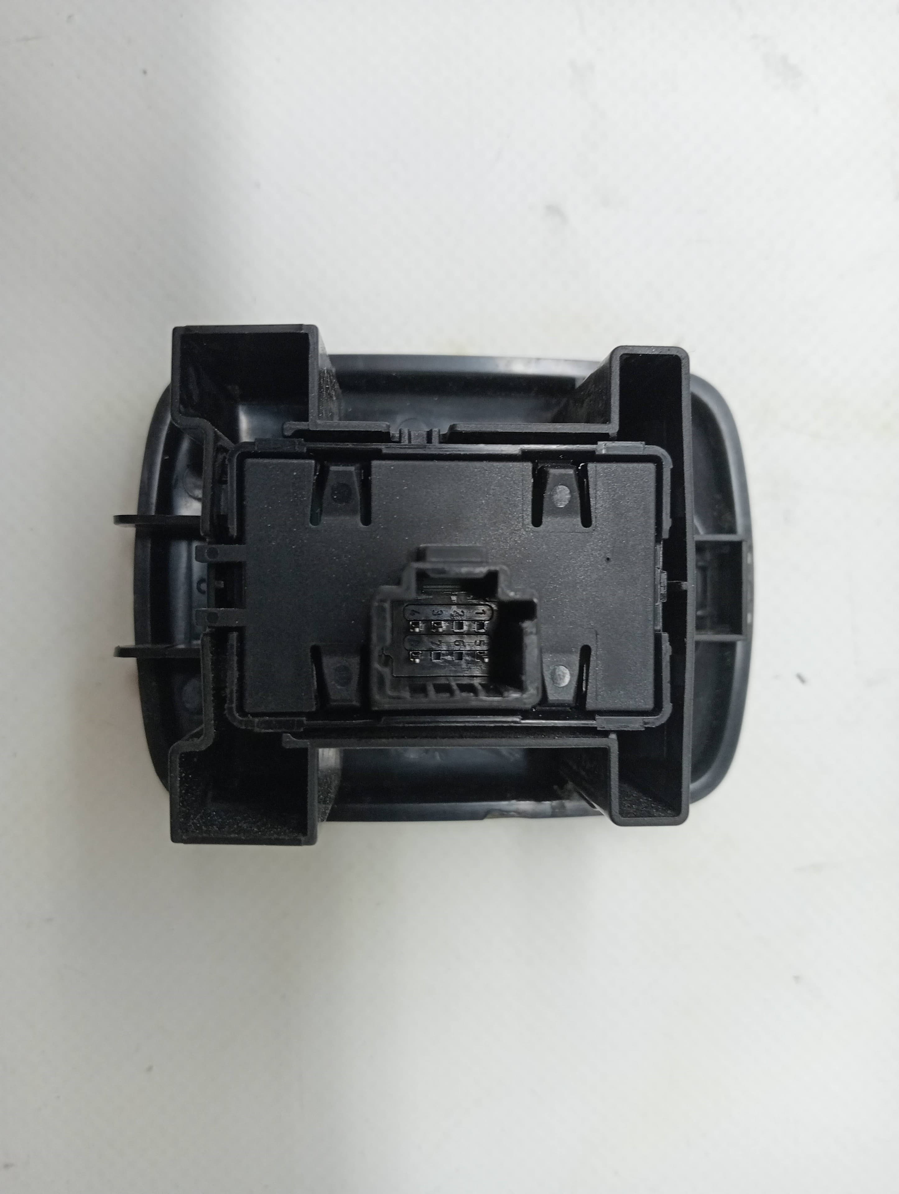 Mando elevalunas delantero derecho SMART FORFOUR 2