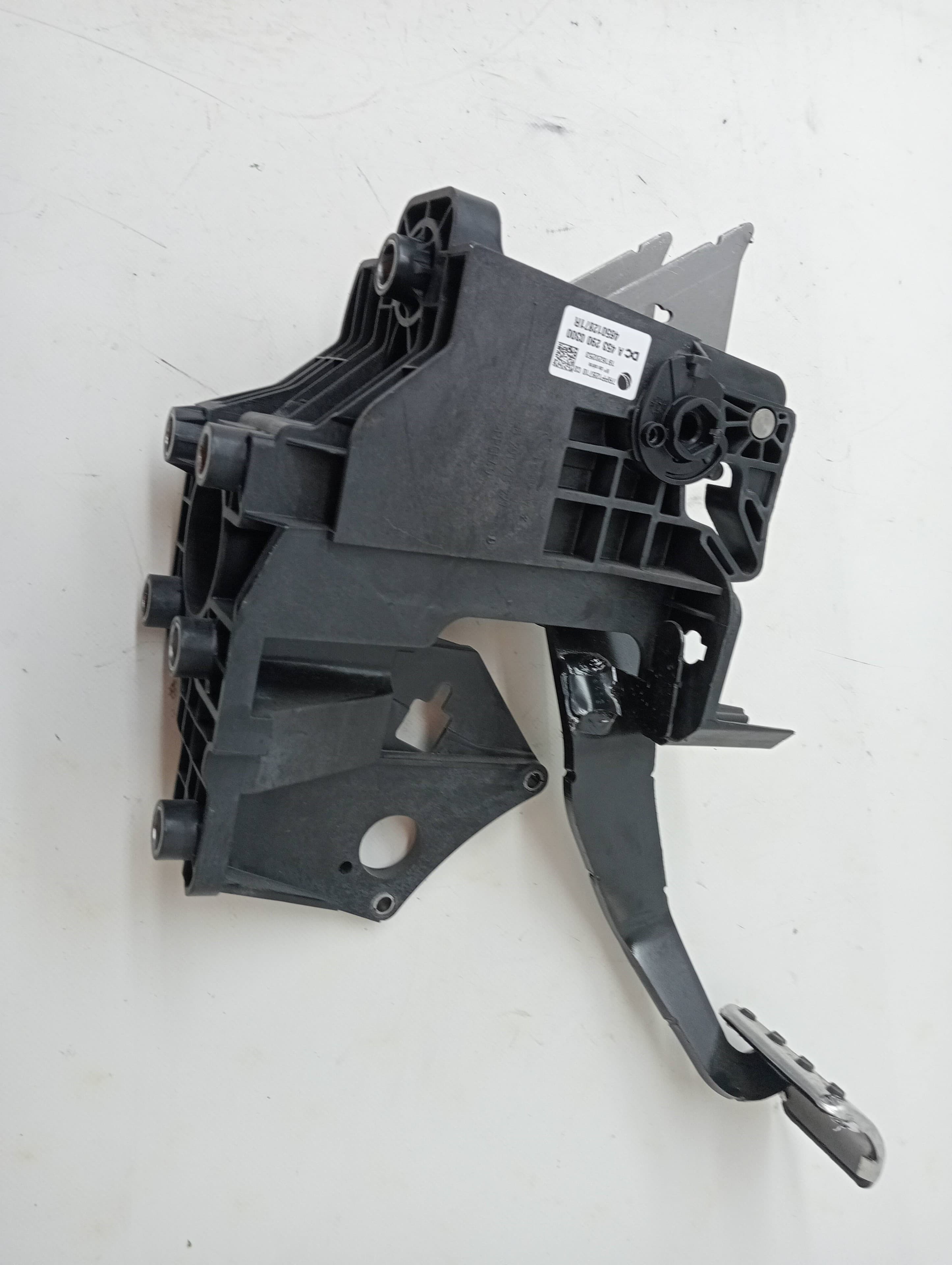 Pedal freno SMART FORFOUR