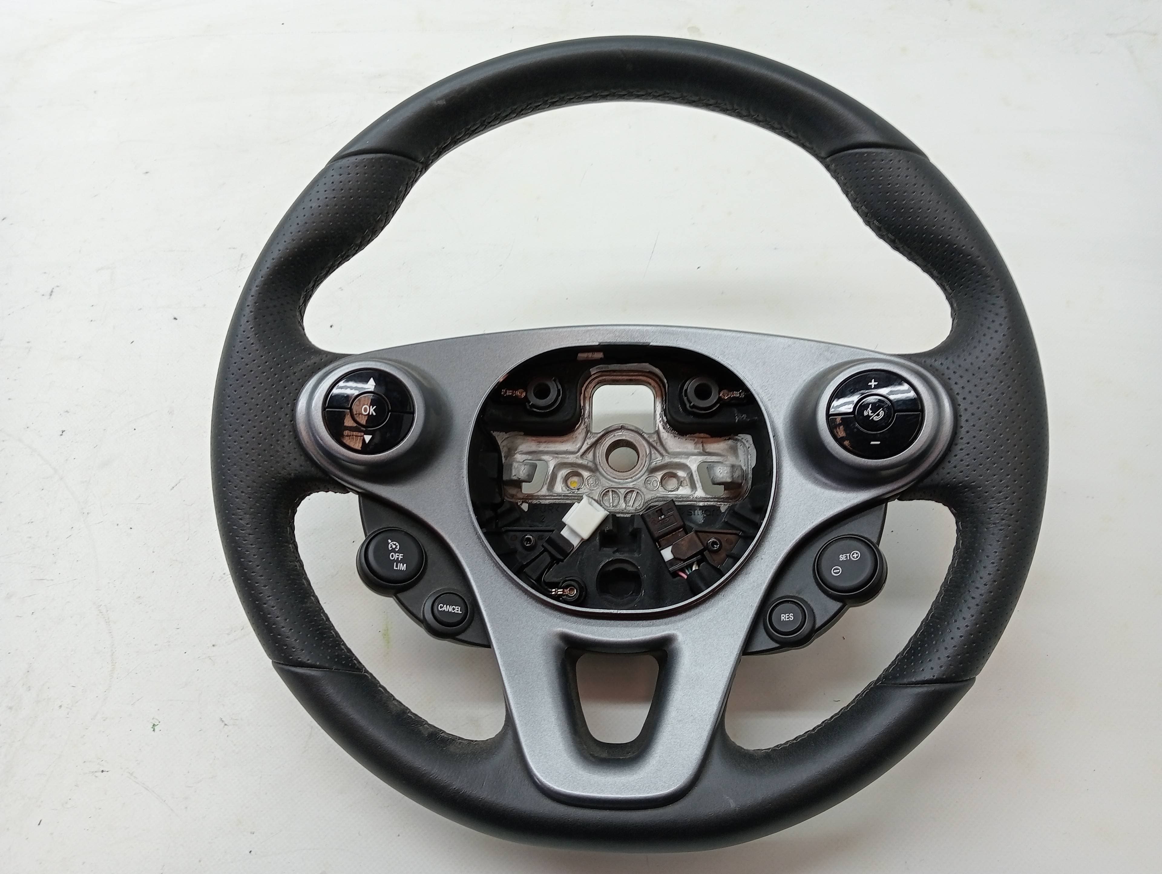 Volante SMART FORFOUR