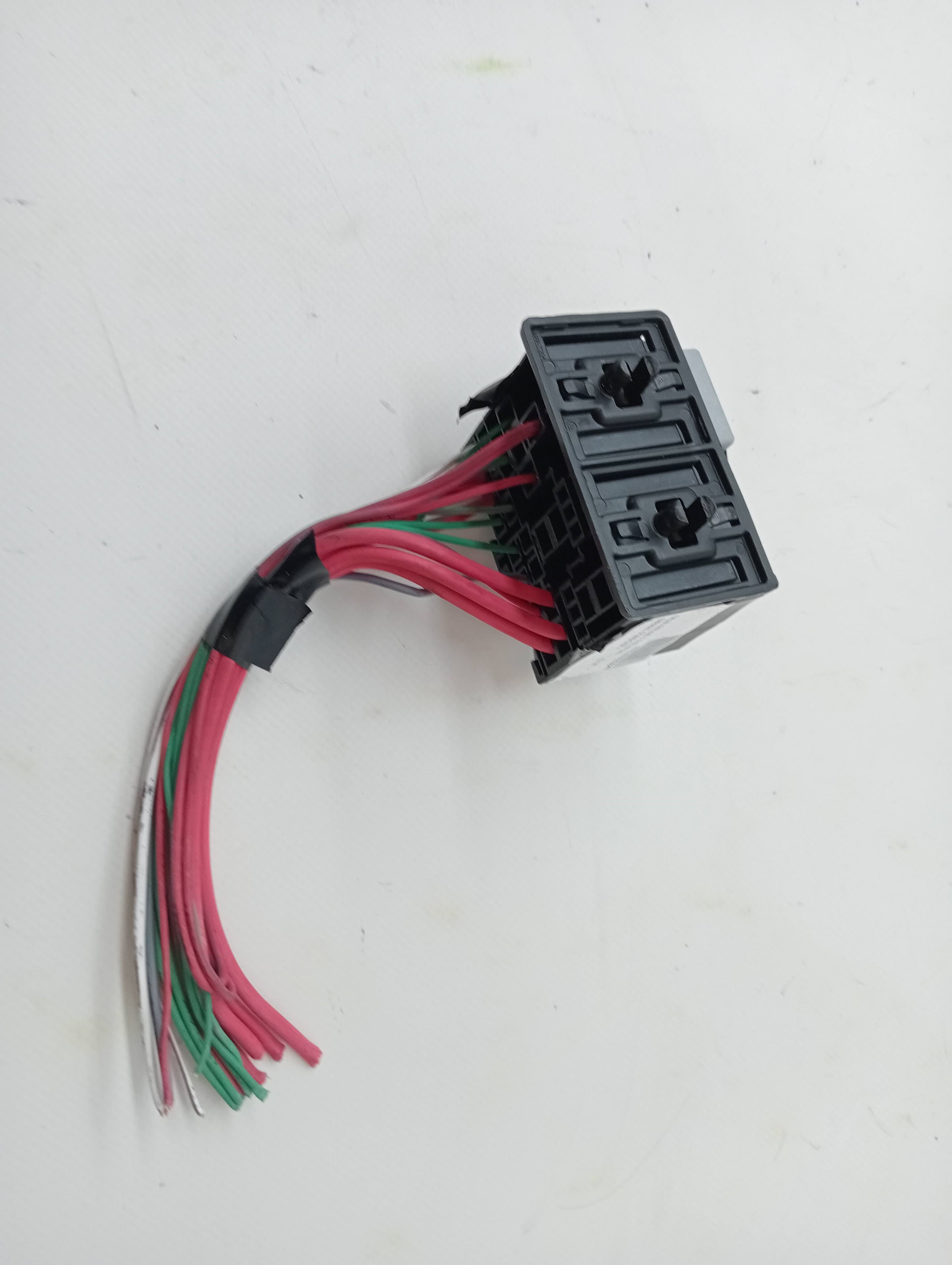 Caja reles / fusibles SMART FORFOUR 3