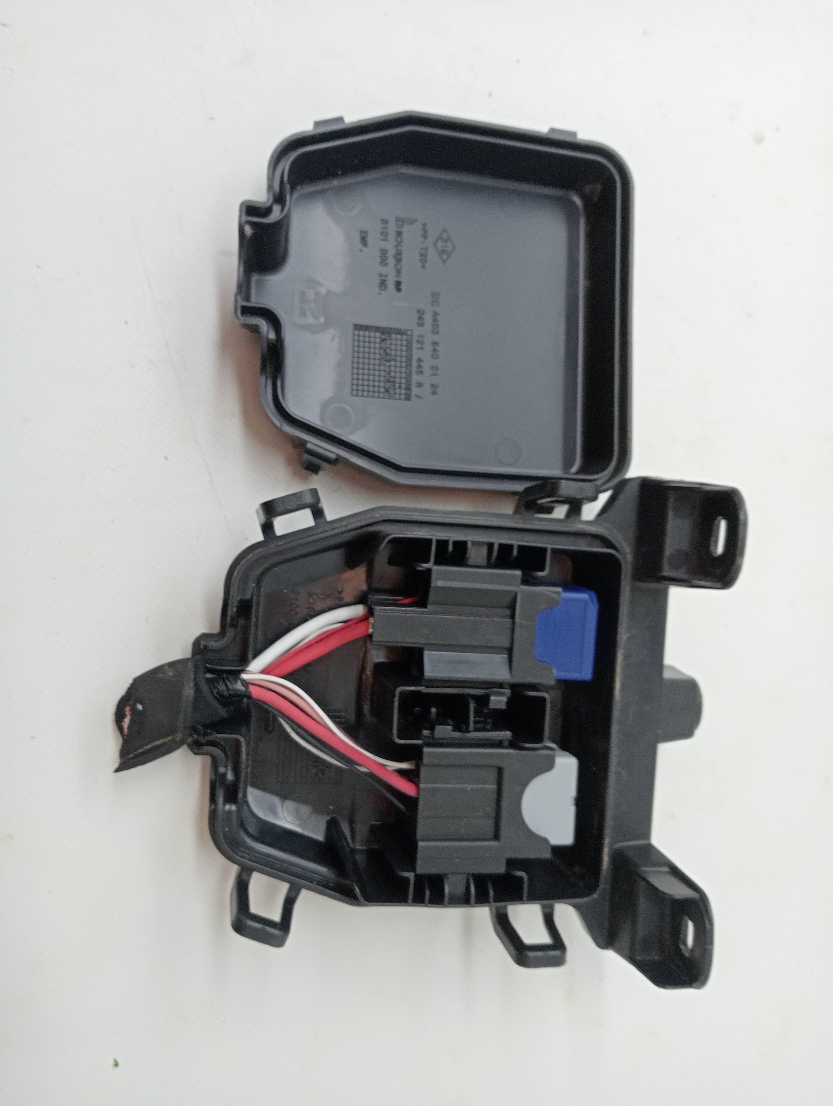 Caja reles / fusibles SMART FORFOUR