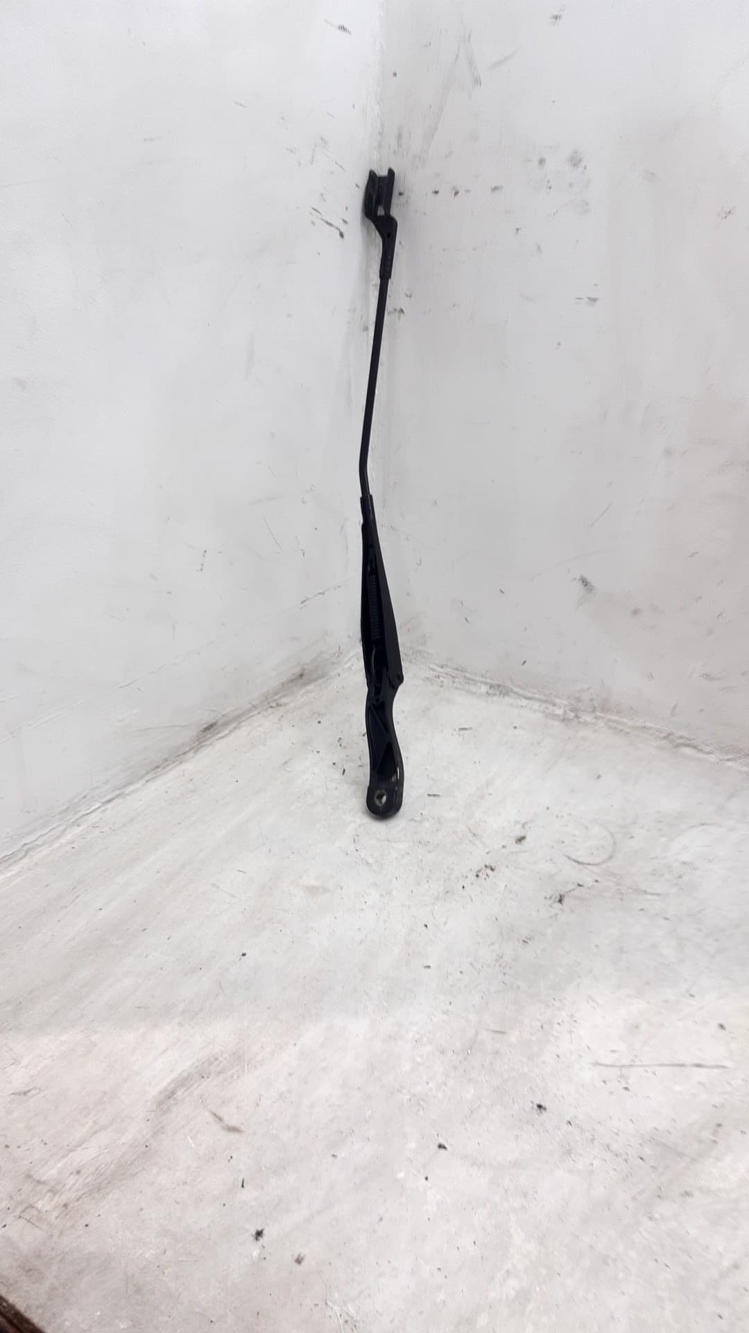 Brazo limpia delantero izquierdo OPEL COMBO FURGONETA/MONOVOLUMEN (X12)