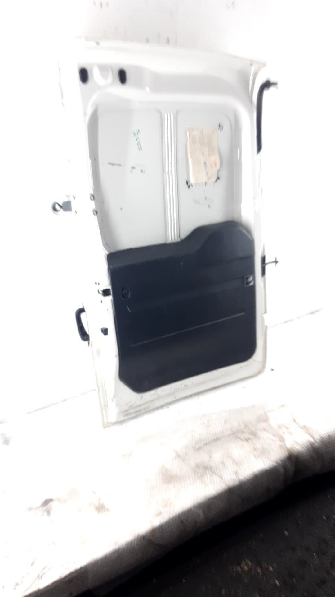 Puerta trasera izquierda OPEL COMBO FURGONETA/MONOVOLUMEN (X12) 3