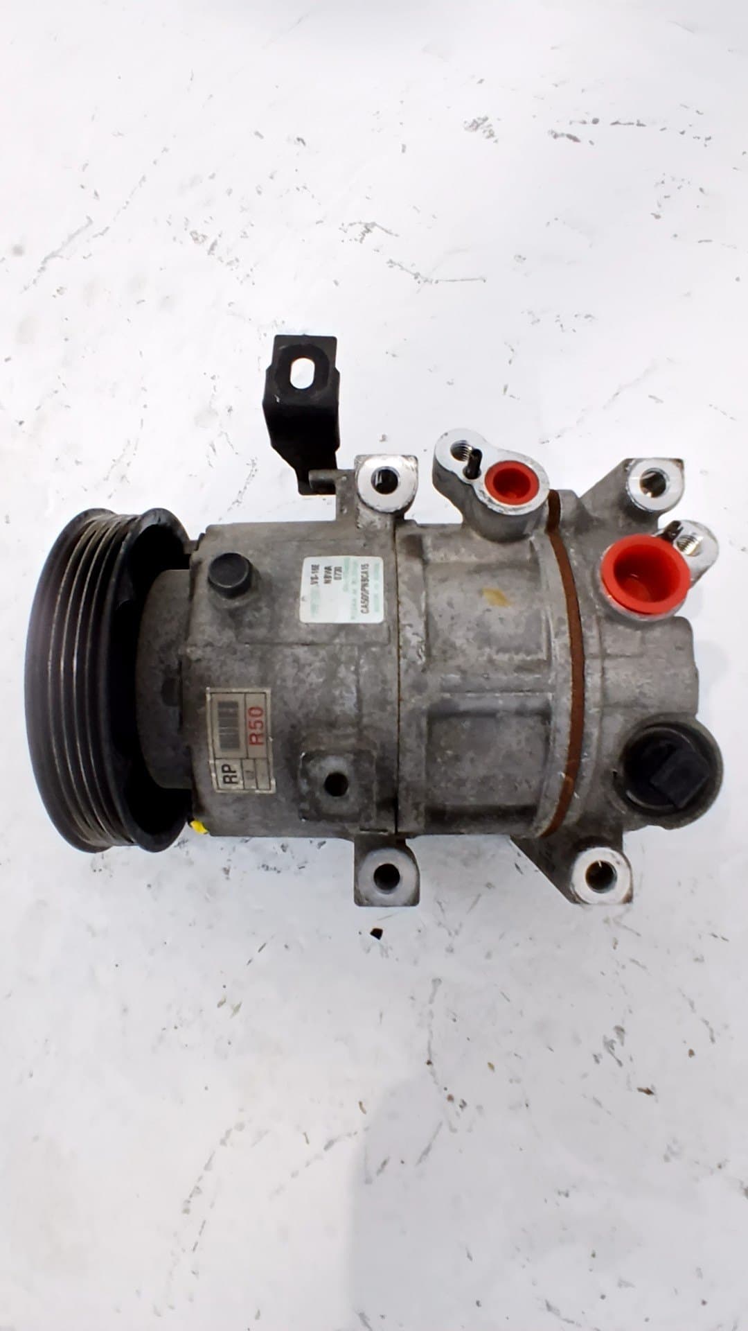 Recambio KIA CARENS ref. 97701A4500