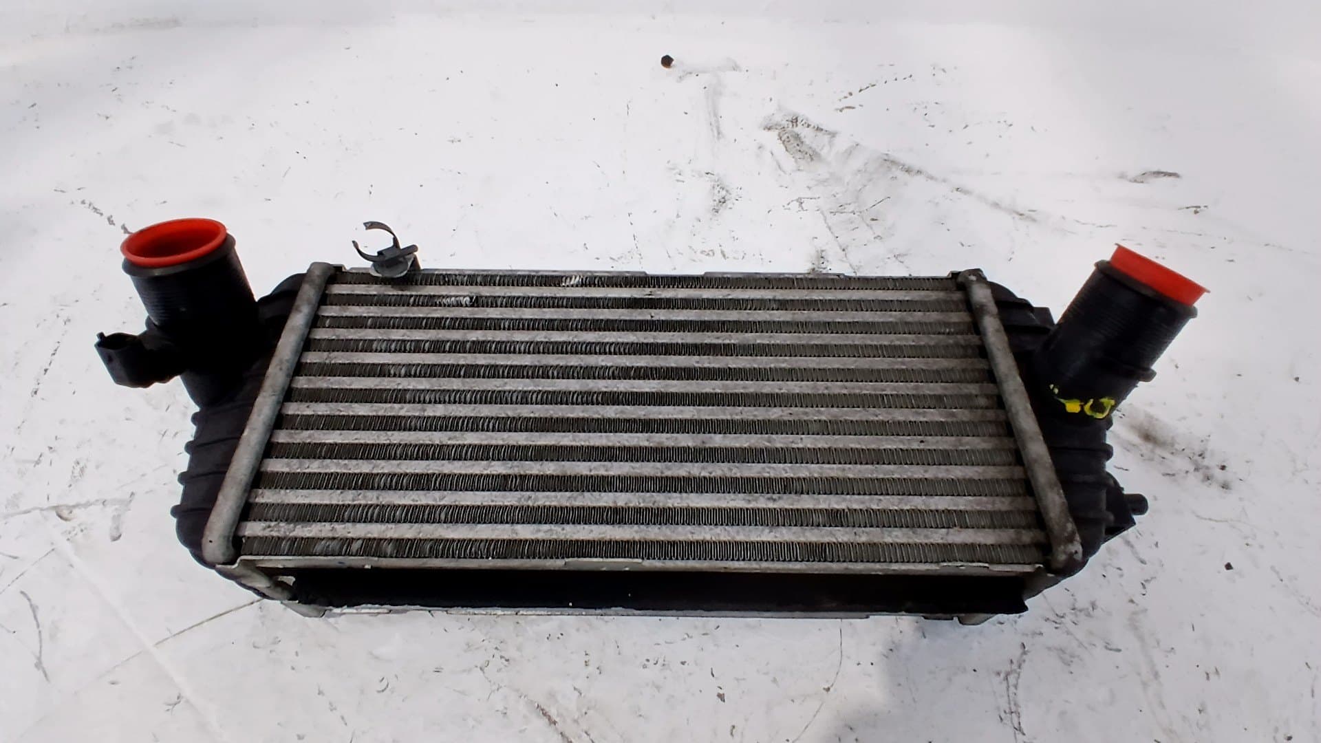 Intercooler KIA CARENS