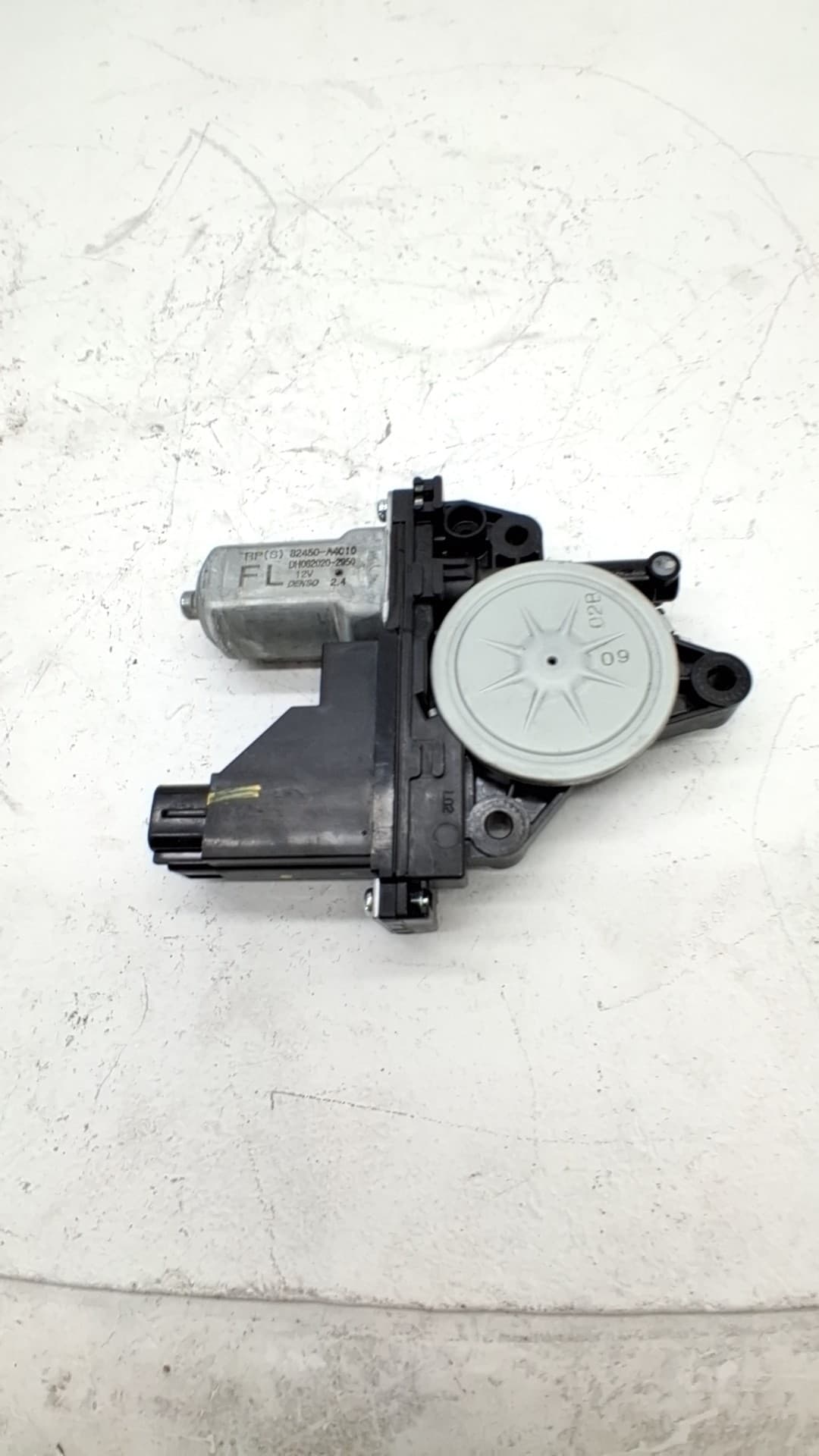 Motor elevalunas delantero izquierdo KIA CARENS