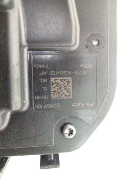 Cerradura puerta trasera derecha FORD FOCUS