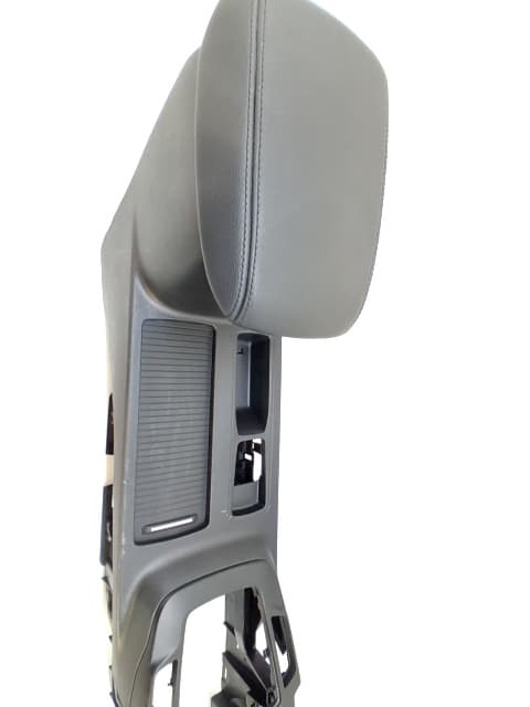Consola central FORD FOCUS 3