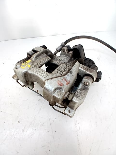 Recambio FORD FOCUS ref. 2571536 3