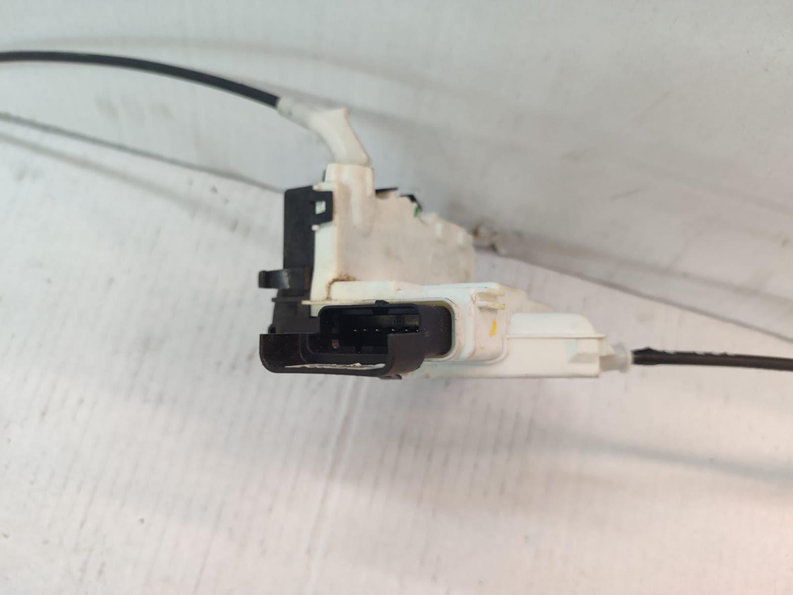 Cerradura puerta delantera derecha CITROEN C3 3