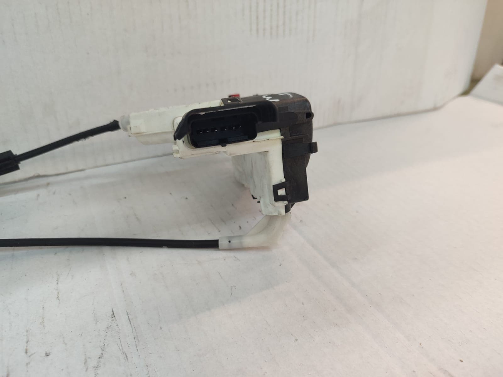 Cerradura puerta trasera derecha CITROEN C3 3