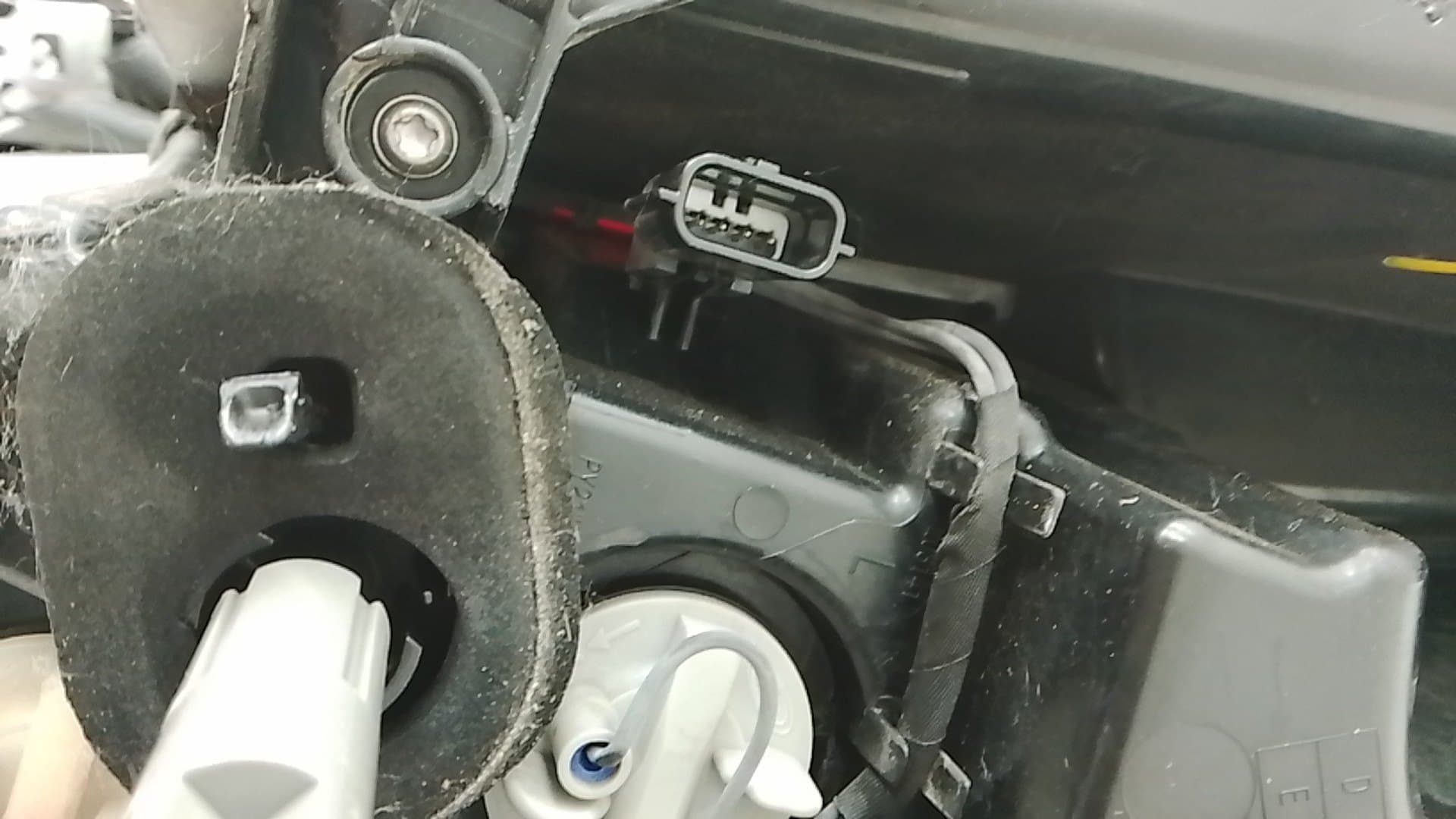 Piloto trasero izquierdo RENAULT GRAND SCENIC 3