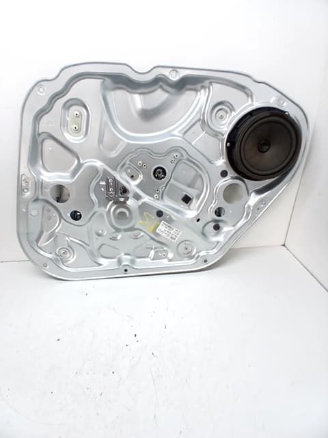 Elevalunas delantero derecho HYUNDAI IX20 3