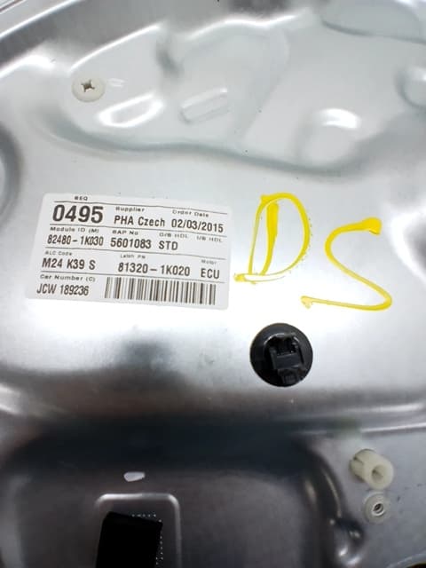 Elevalunas delantero derecho HYUNDAI IX20 2