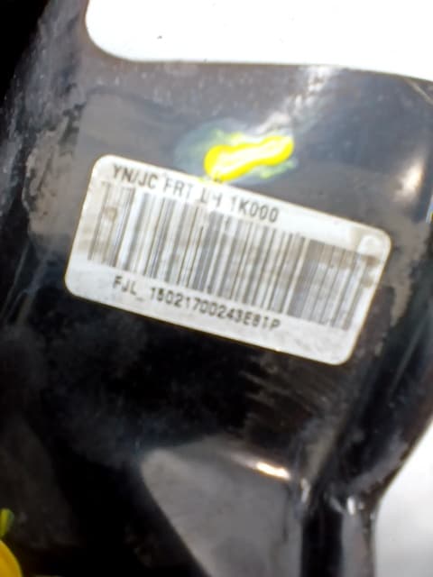 Mangueta delantera izquierda HYUNDAI IX20 2