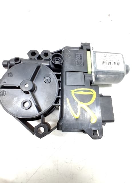 Motor elevalunas delantero izquierdo HYUNDAI IX20 2