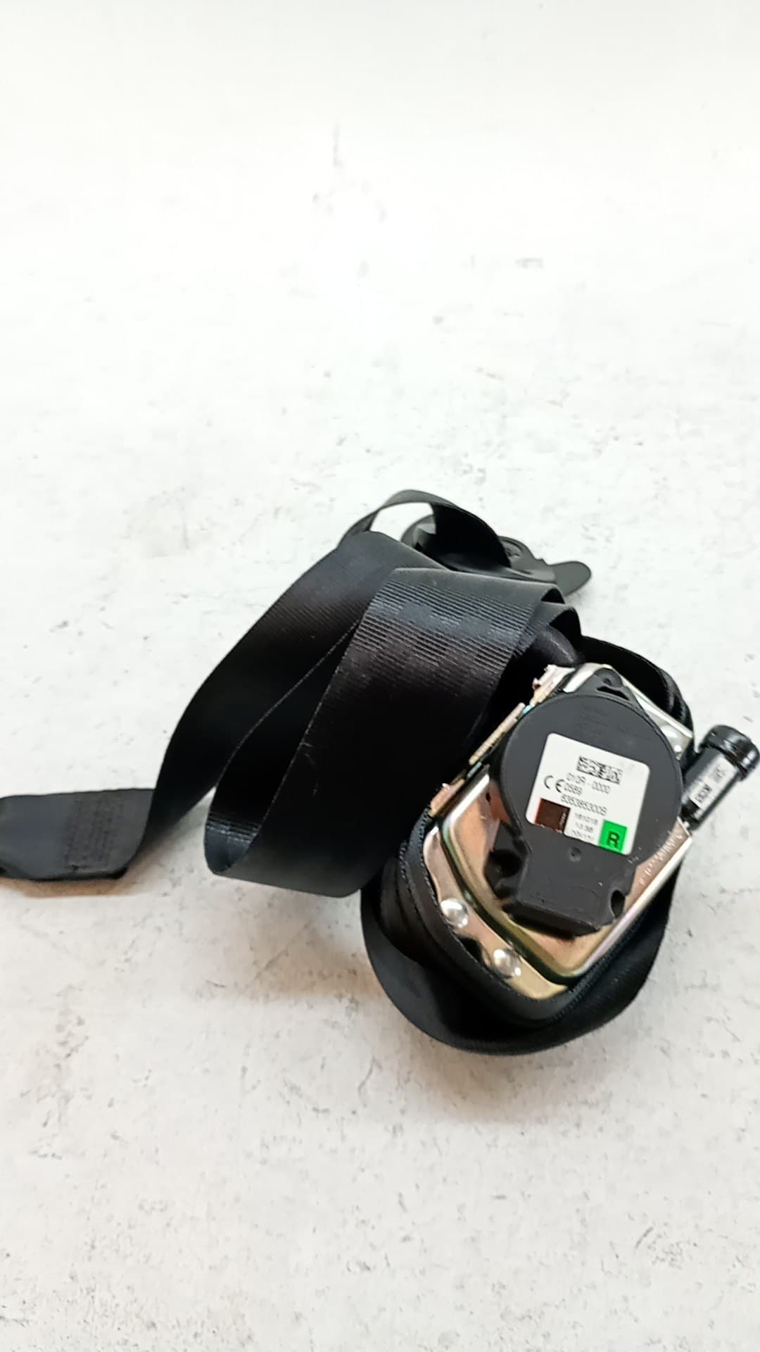 Cinturon seguridad delantero derecho LAND ROVER DISCOVERY SPORT 4