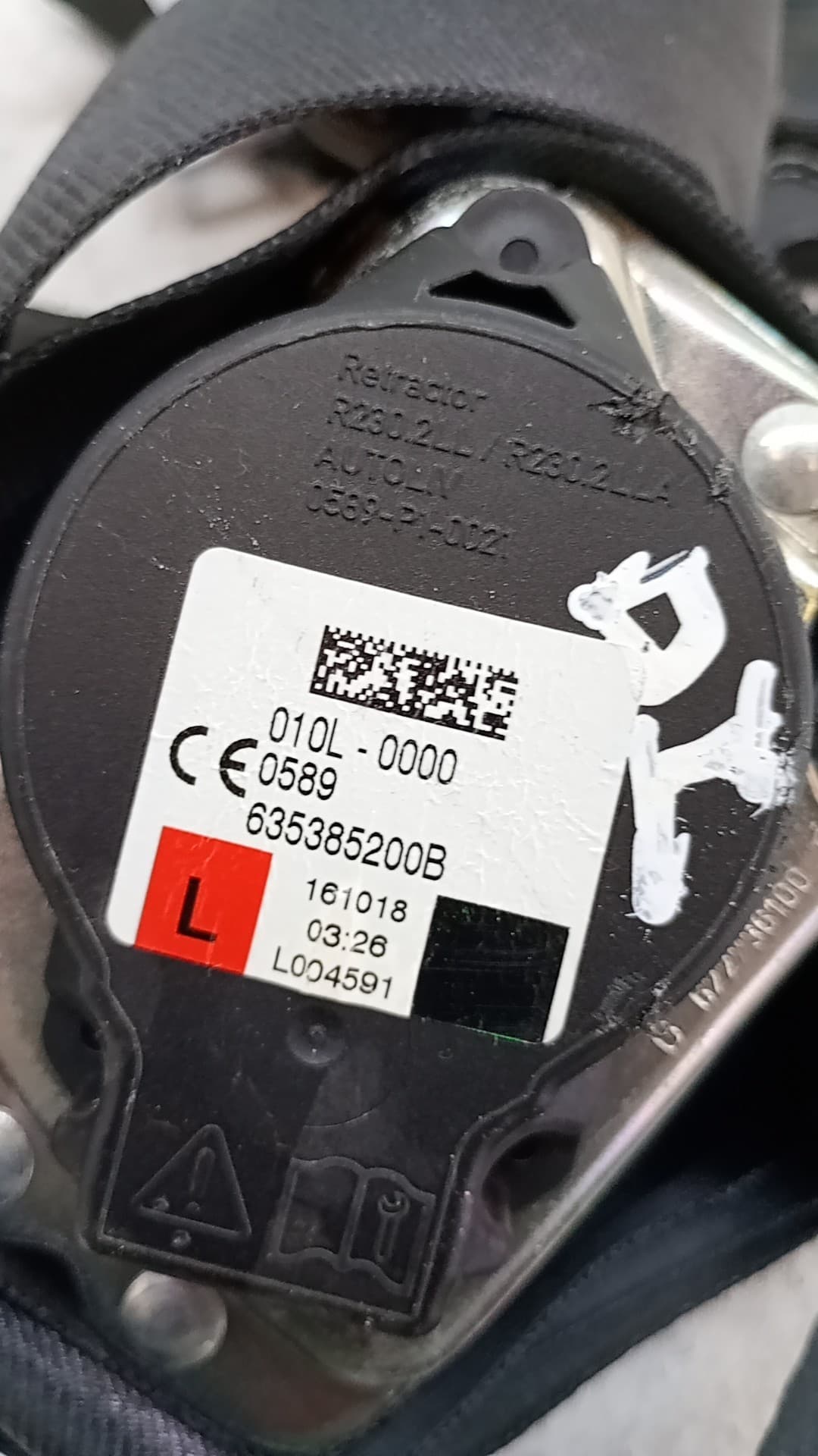Cinturon seguridad delantero izquierdo LAND ROVER DISCOVERY SPORT 3