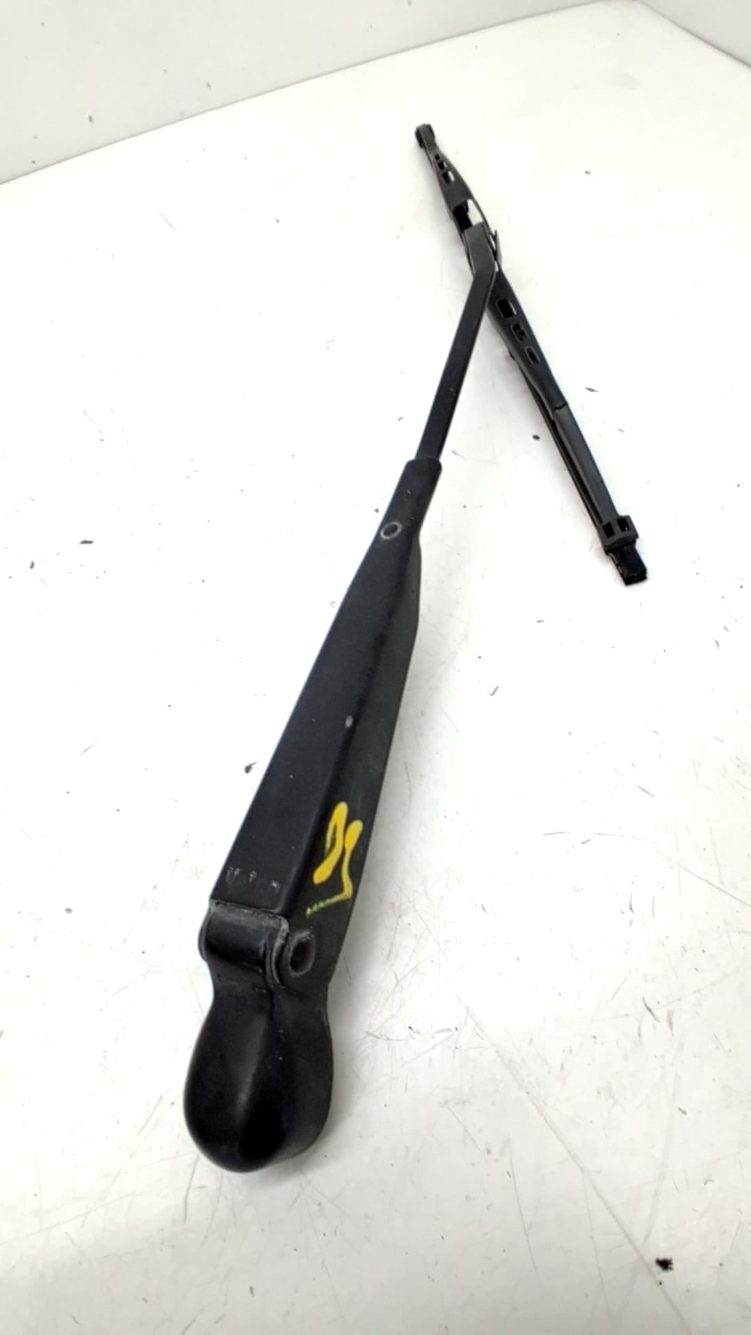 Brazo limpia trasero RENAULT KANGOO (KC0/1_) 2