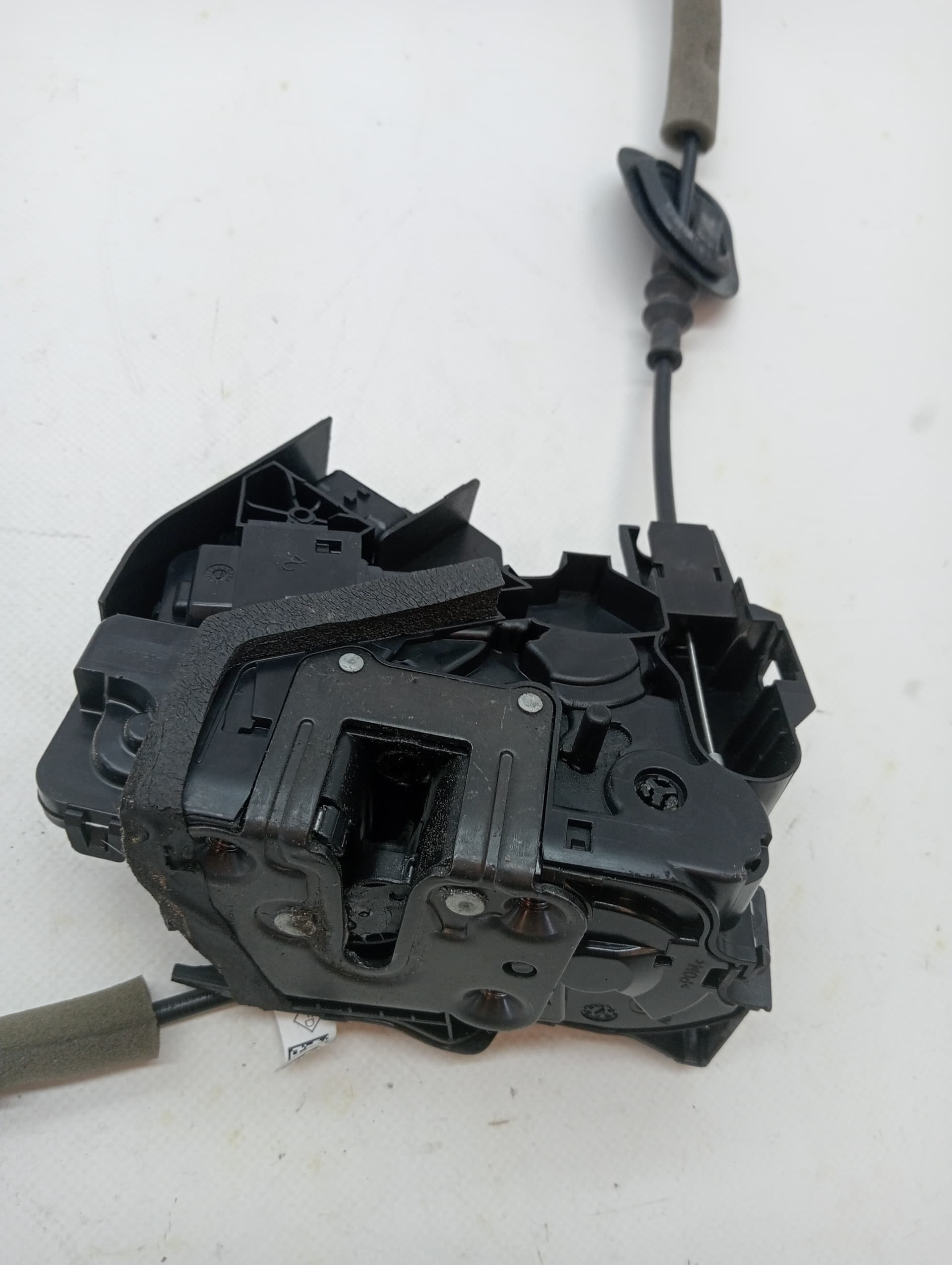 Cerradura puerta trasera izquierda RENAULT MEGANE IV GRANDTOUR 2