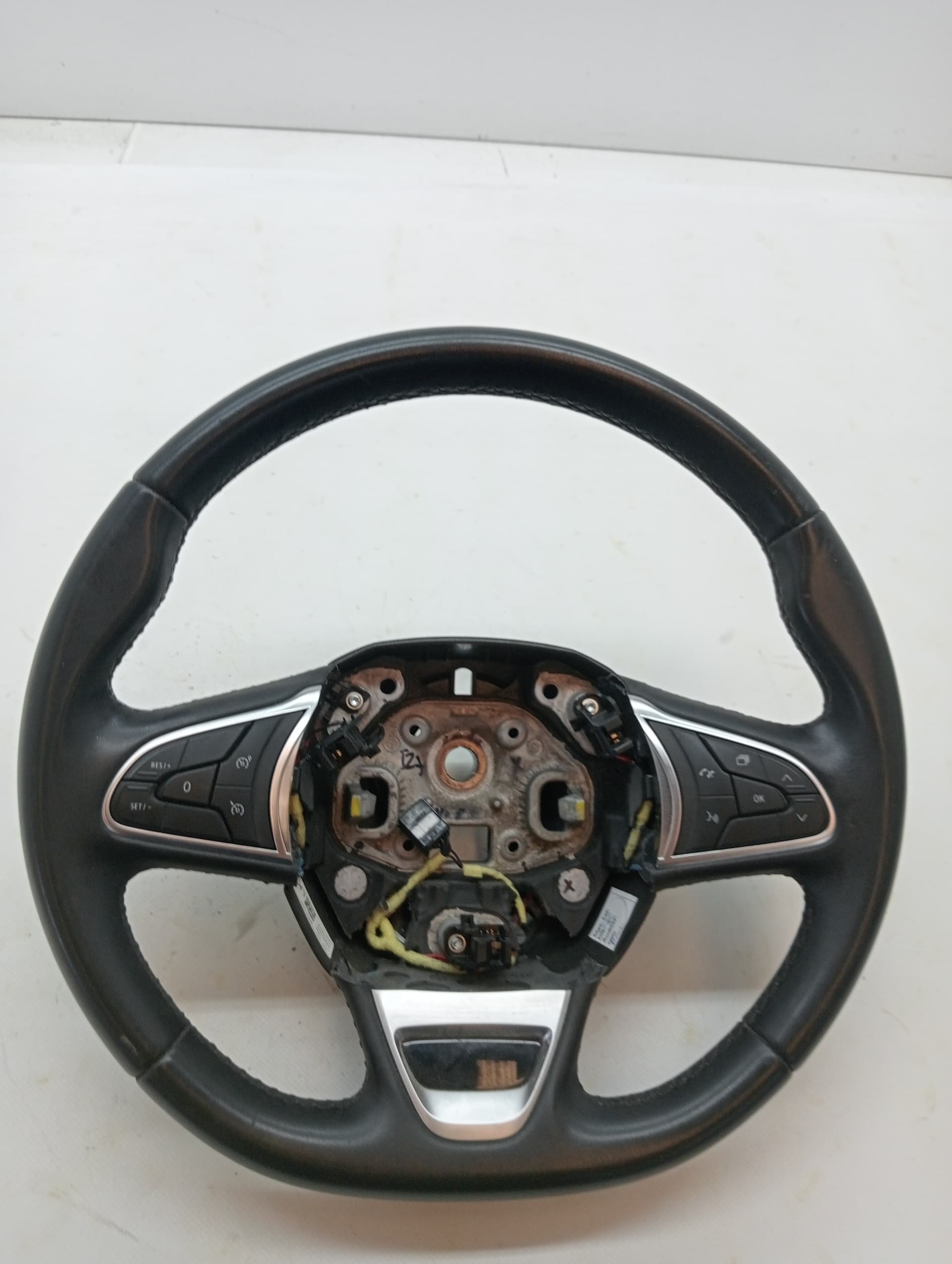 Volante RENAULT MEGANE IV GRANDTOUR