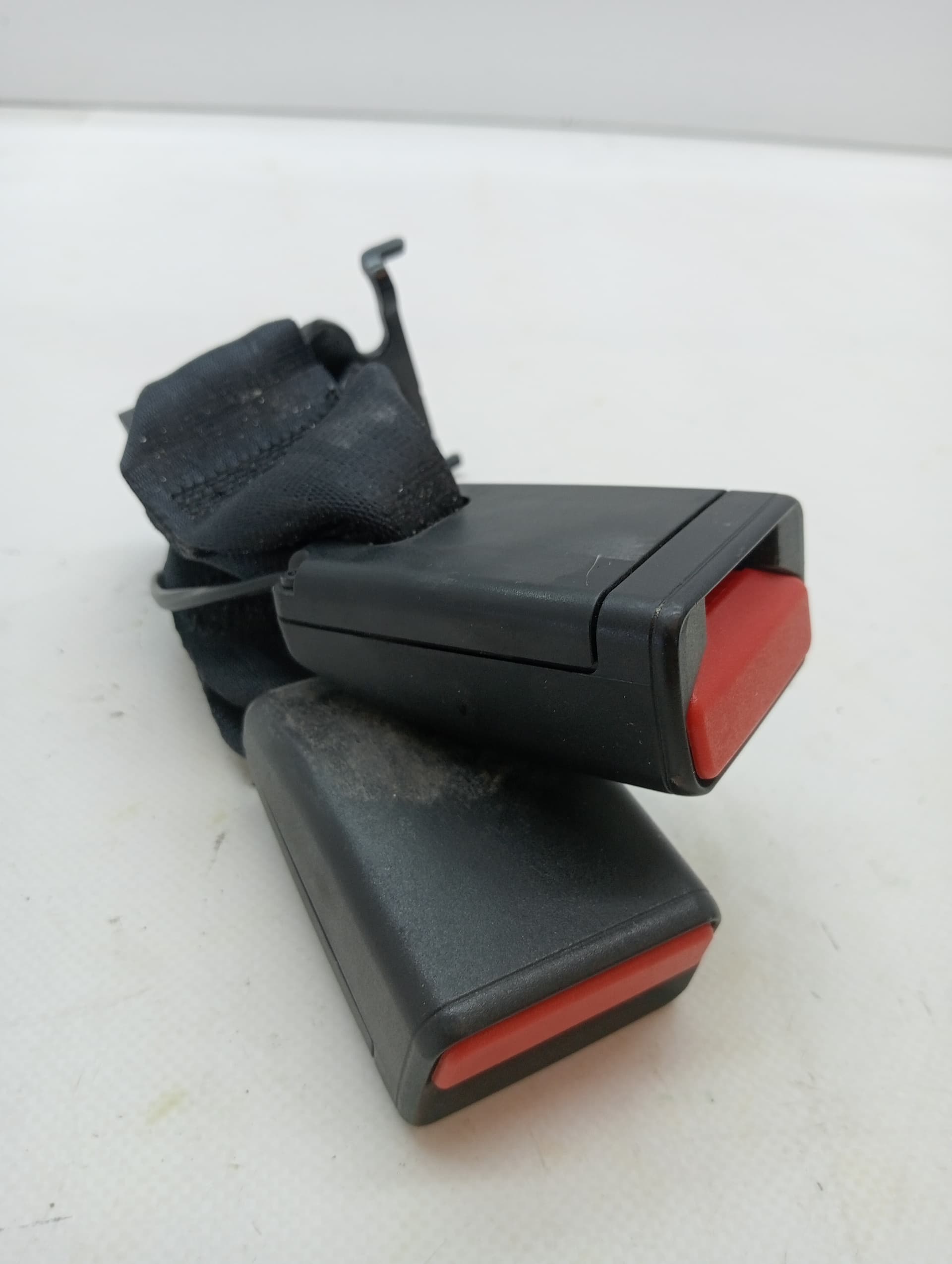 Enganche cinturon RENAULT MEGANE IV GRANDTOUR 2