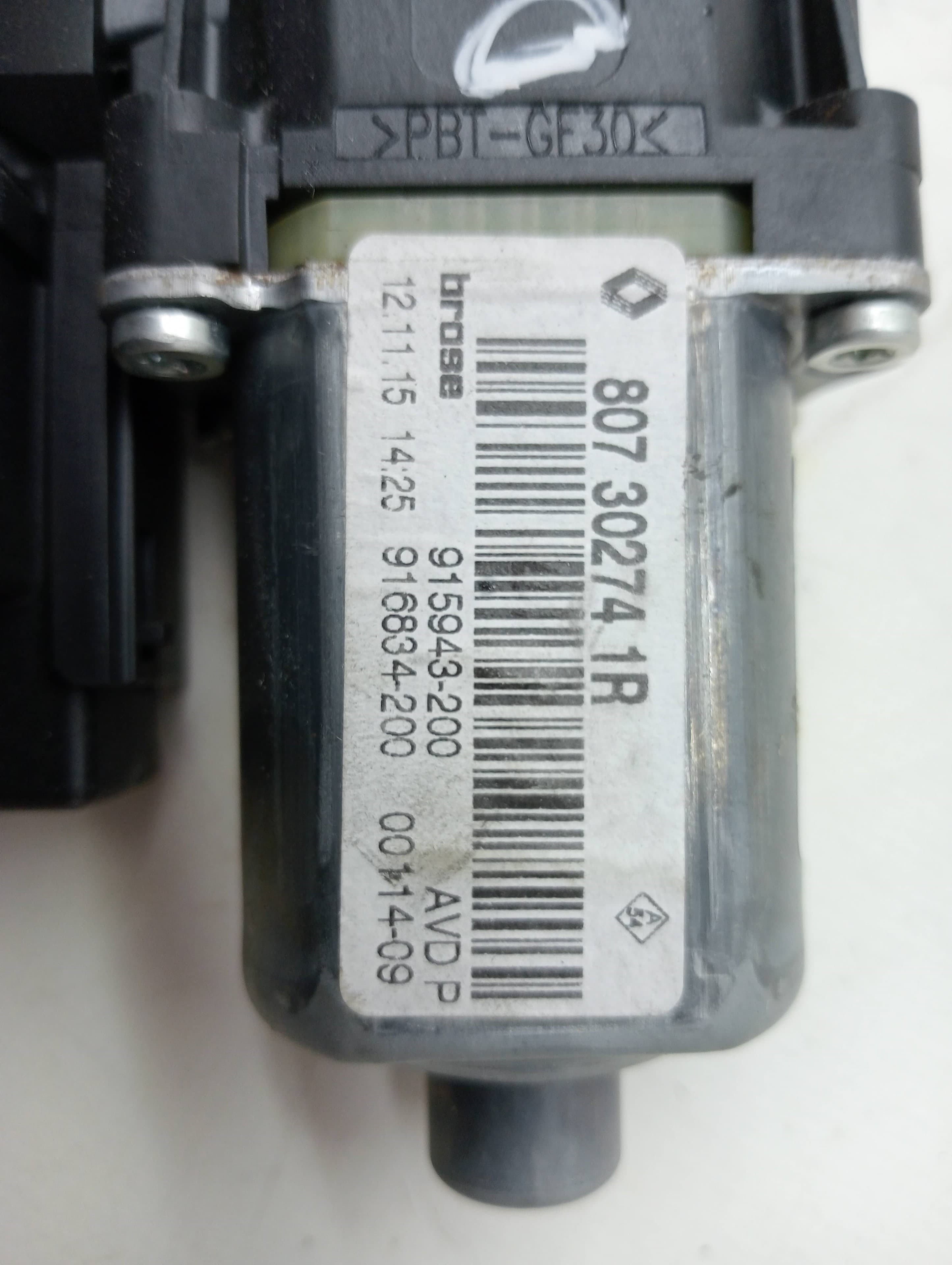 Motor elevalunas delantero derecho RENAULT SCENIC III 2