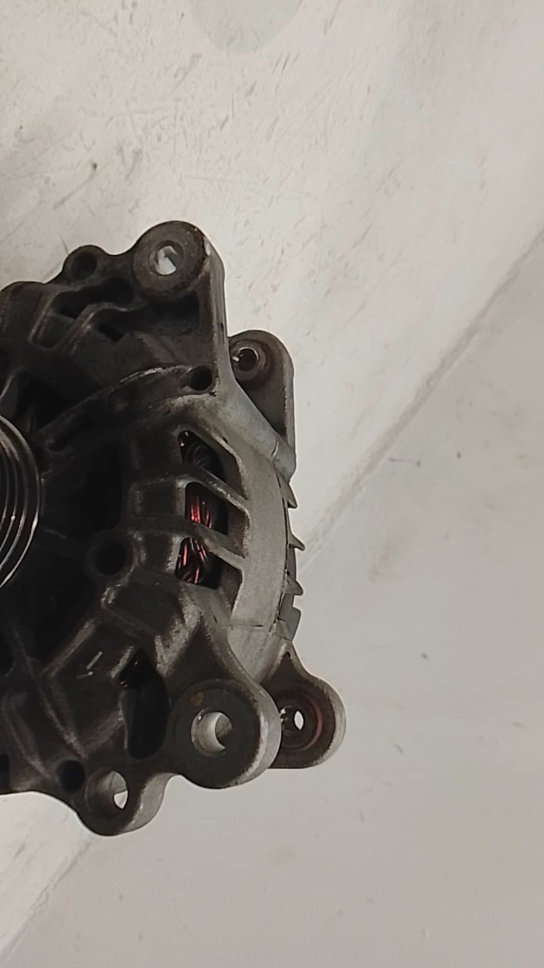 Alternador VOLKSWAGEN TIGUAN 2