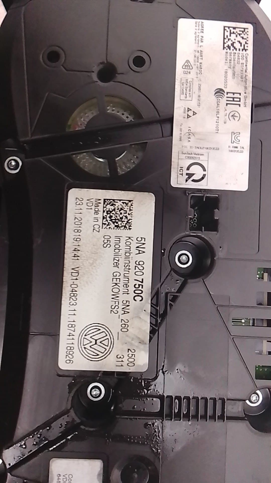 Cuadro instrumentos VOLKSWAGEN TIGUAN 4